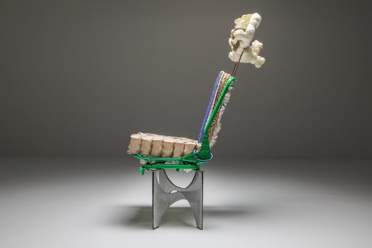 'The King of Tiébélé' Assemblage Chair, with Backrest from Tiébélé, Lionel Jadot In New Condition For Sale In Antwerp, BE
