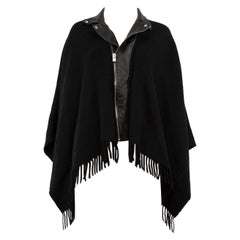 The Kooples - Poncho con frange e colletto in lana nera - taglia M.