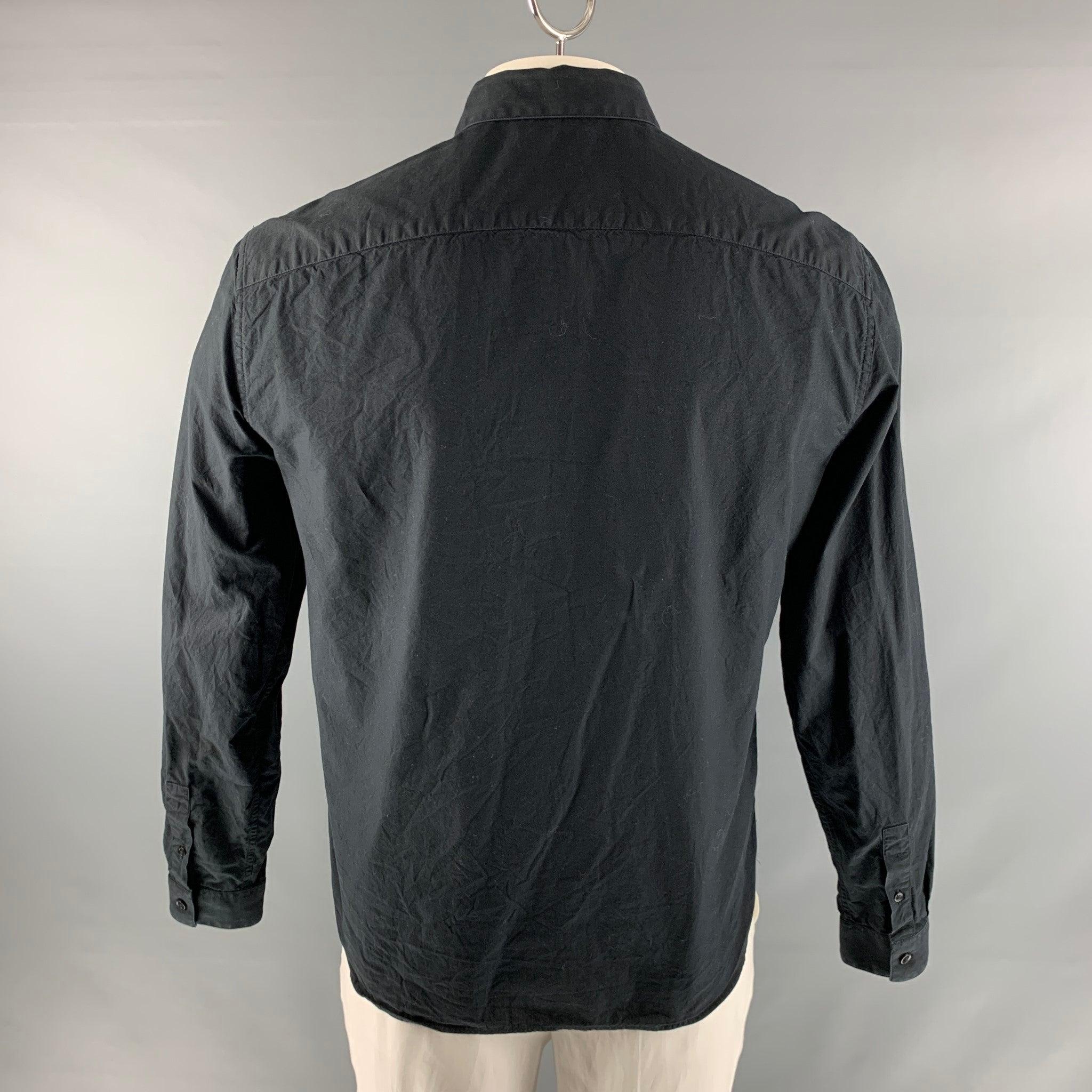 THE KOOPLES Size L Black Solid Cotton Hidden Placket Long Sleeve Shirt In Good Condition For Sale In San Francisco, CA