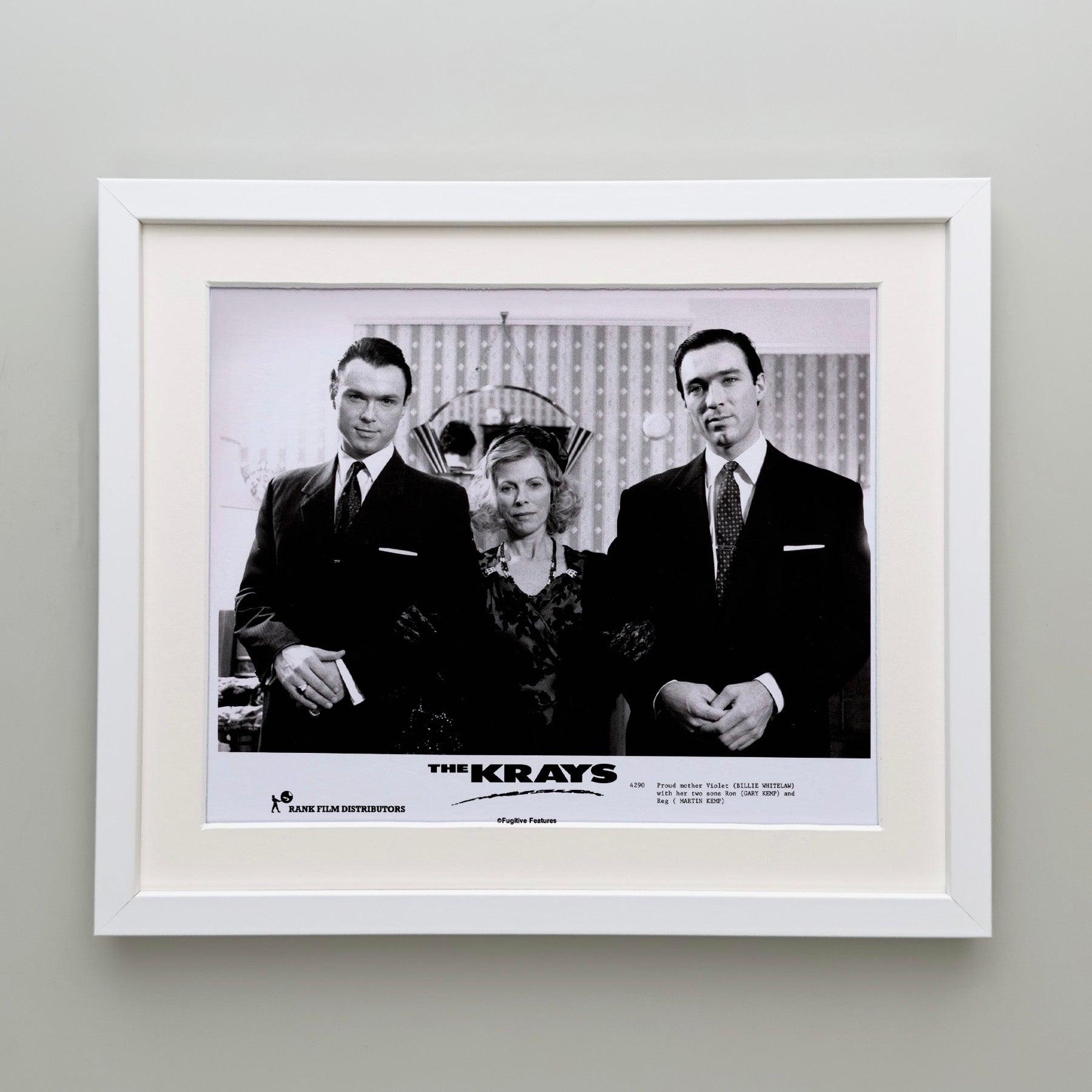 The Krays 1990 Publicity Film Movie Press Still Framed Excellent état - En vente à Bath, Somerset