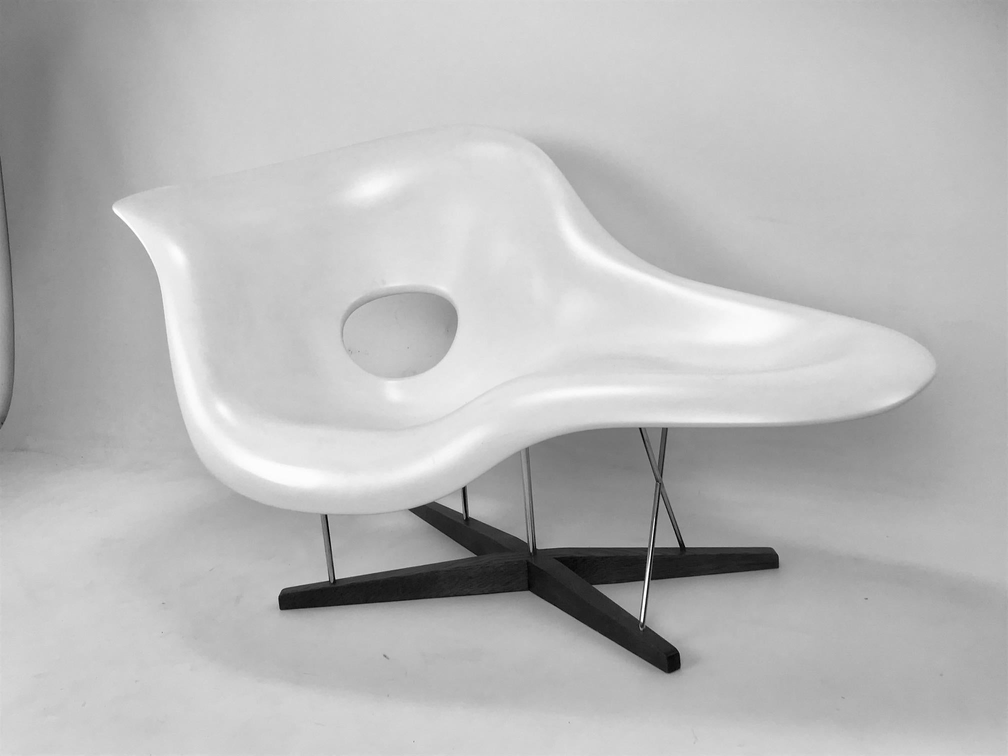 Metal The La Chaise Lounge Chair, Design by Charles & Ray Eames by Vitra