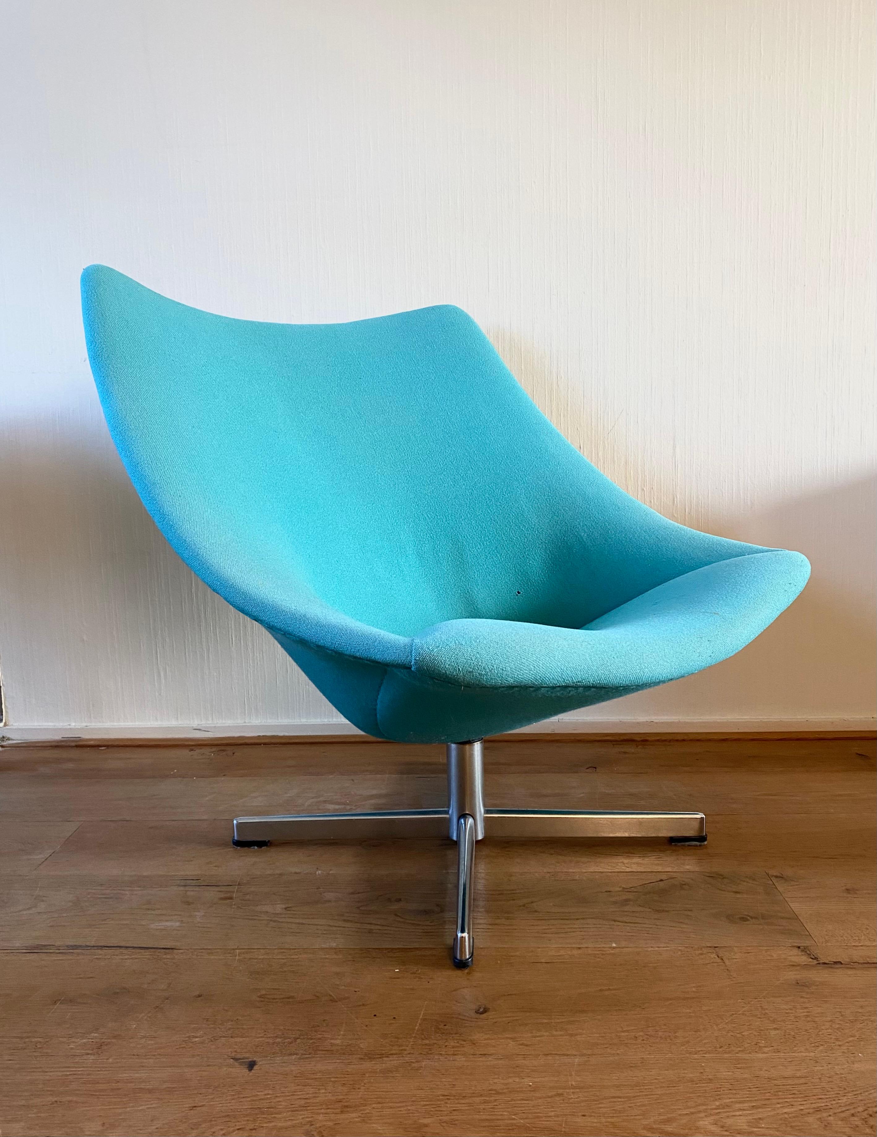 The Large And Rare Artifort Version Oyster Chair By Pierre Paulin, 1960s For Sale 1
