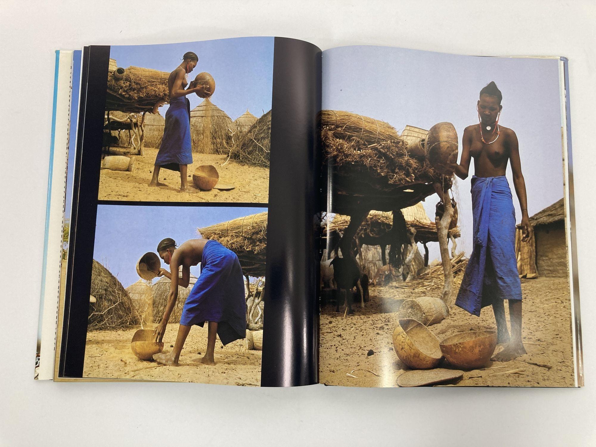 Livre à couverture rigide « The Last Africans » de Gert Chesi, 1981 en vente 7