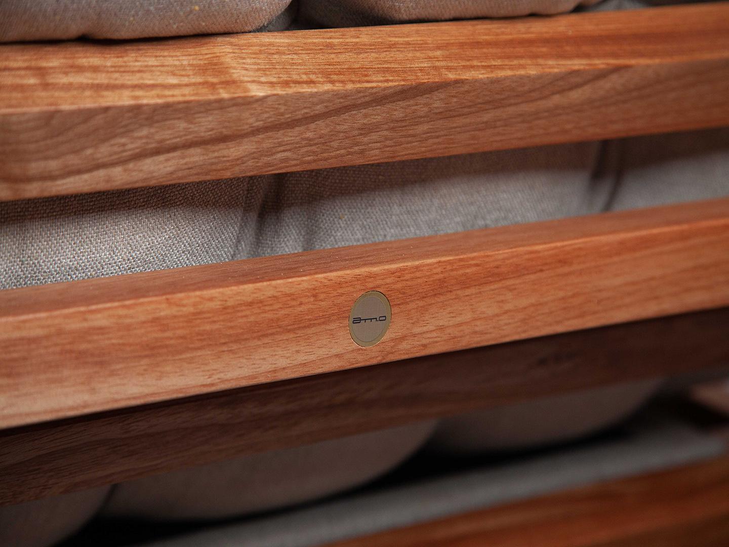 Fauteuil The Laziness en bois massif brésilien avec pouf à bascule en vente 11