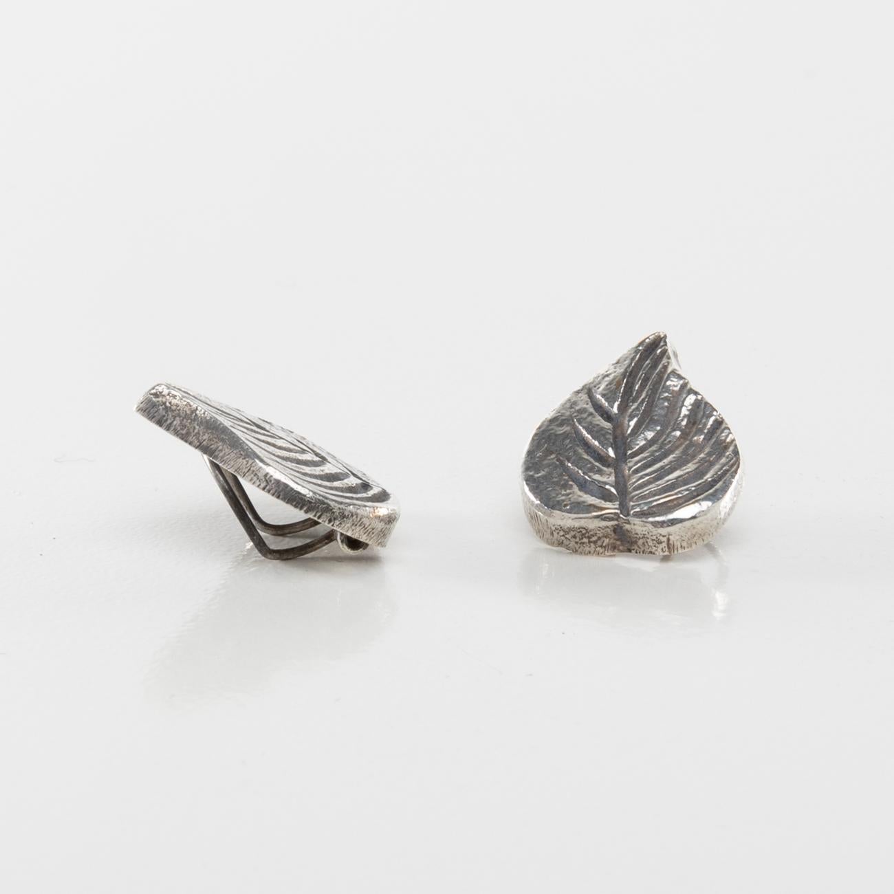 Mid-Century Modern The Leaves, Pair of Earrings 'Clips' in Silvered Bronze, Line Vautrin 'France'