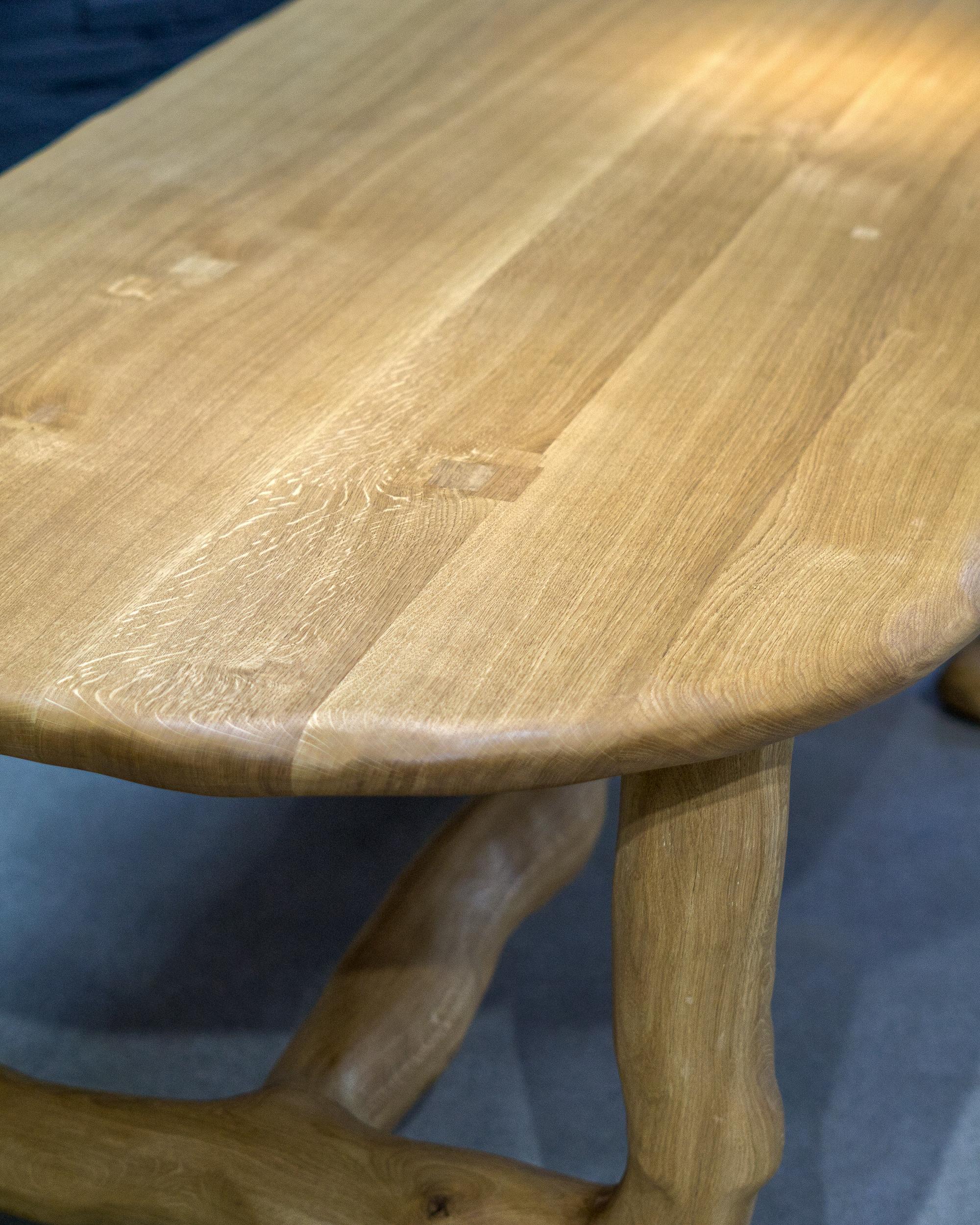 Contemporary The Leg Dining Table - Sculptural Table in Oak Wood For Sale