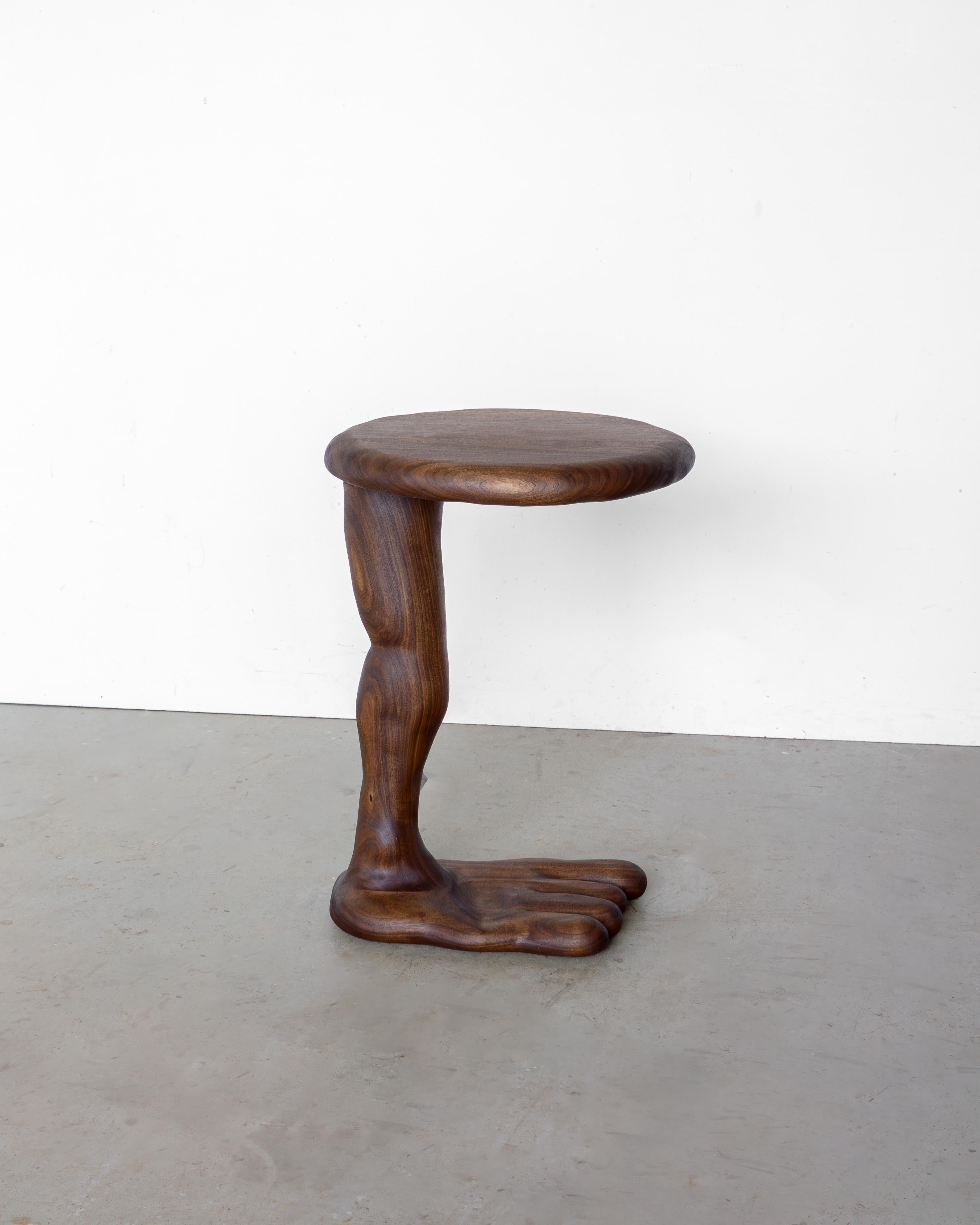 The Leg Side Table - Sculptural Table in Walnut Wood For Sale 4