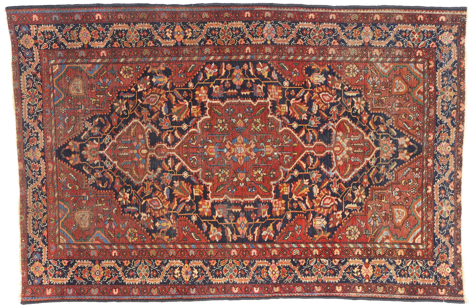 The Legacy of Tabriz: Late 19th Century Persian Rug of Timeless Grandeur in vendita 4