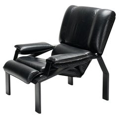 La Lounge Chair LEM in pelle nera di Joe Colombo, disegnata per Bieffeplast 1964