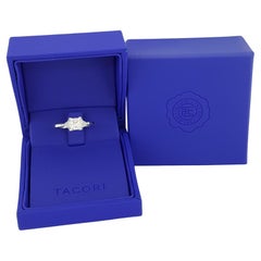 The Leo Diamond Princess Diamond Engagement Ring