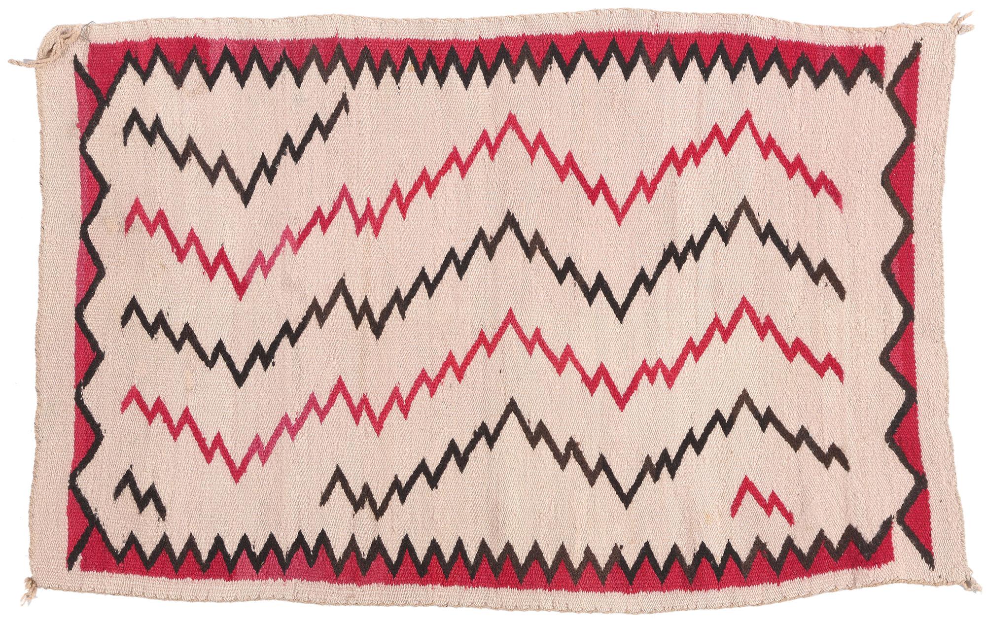 Il sentiero dei fulmini: Un tessuto abbagliante di ritmo sacro del primo Novecento in vendita 3