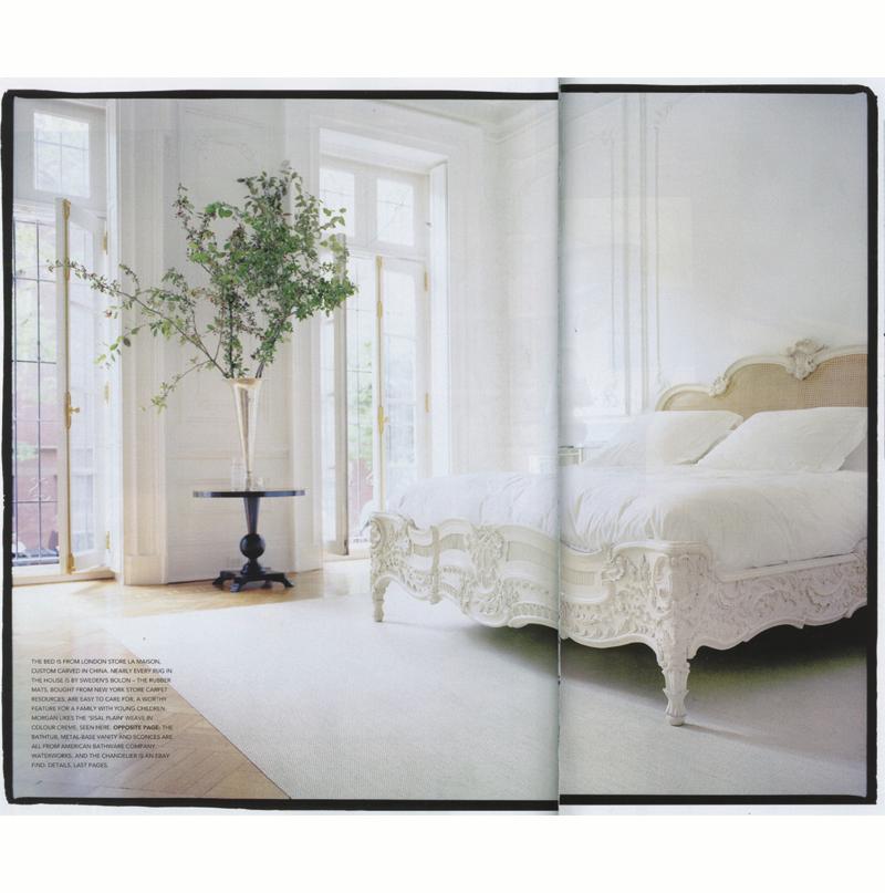 Lit De Marriage-Bett, hergestellt im LXV-Stil, in Rosen- und Silber lackiert (Holz) im Angebot