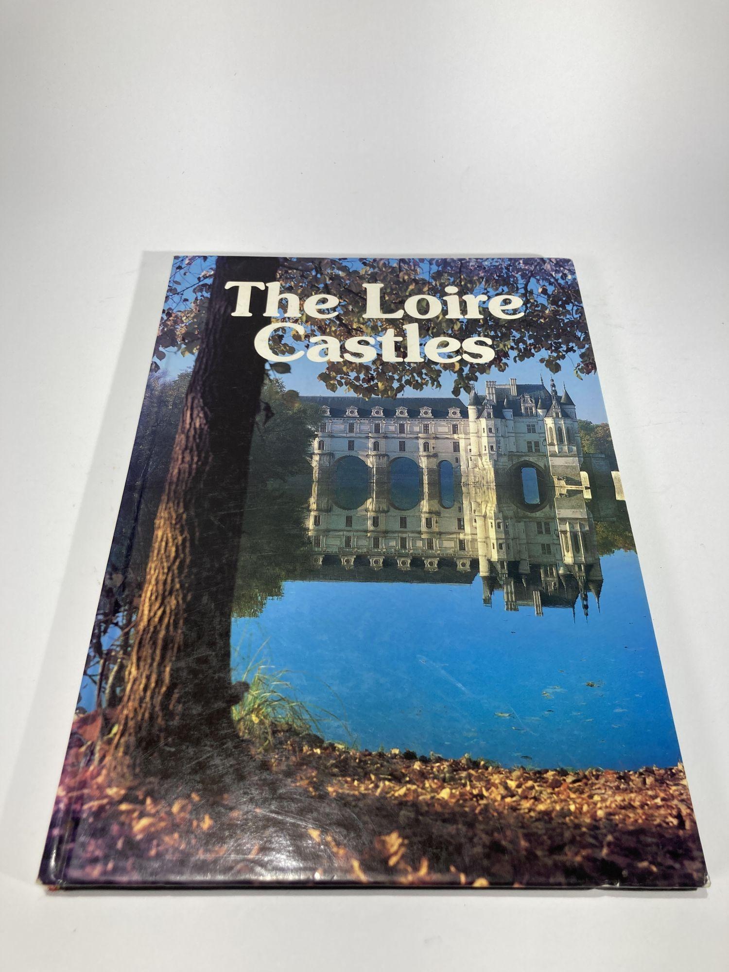 The Loire Castles Artaud Freres Publication Hardcover Book by Armel De Wismes.
Beautiful photographs in color of different castles, inside and out, on the Loire River.
Publisher : Artaud Freres Publications - Nantes 
Circa 1985
Language :