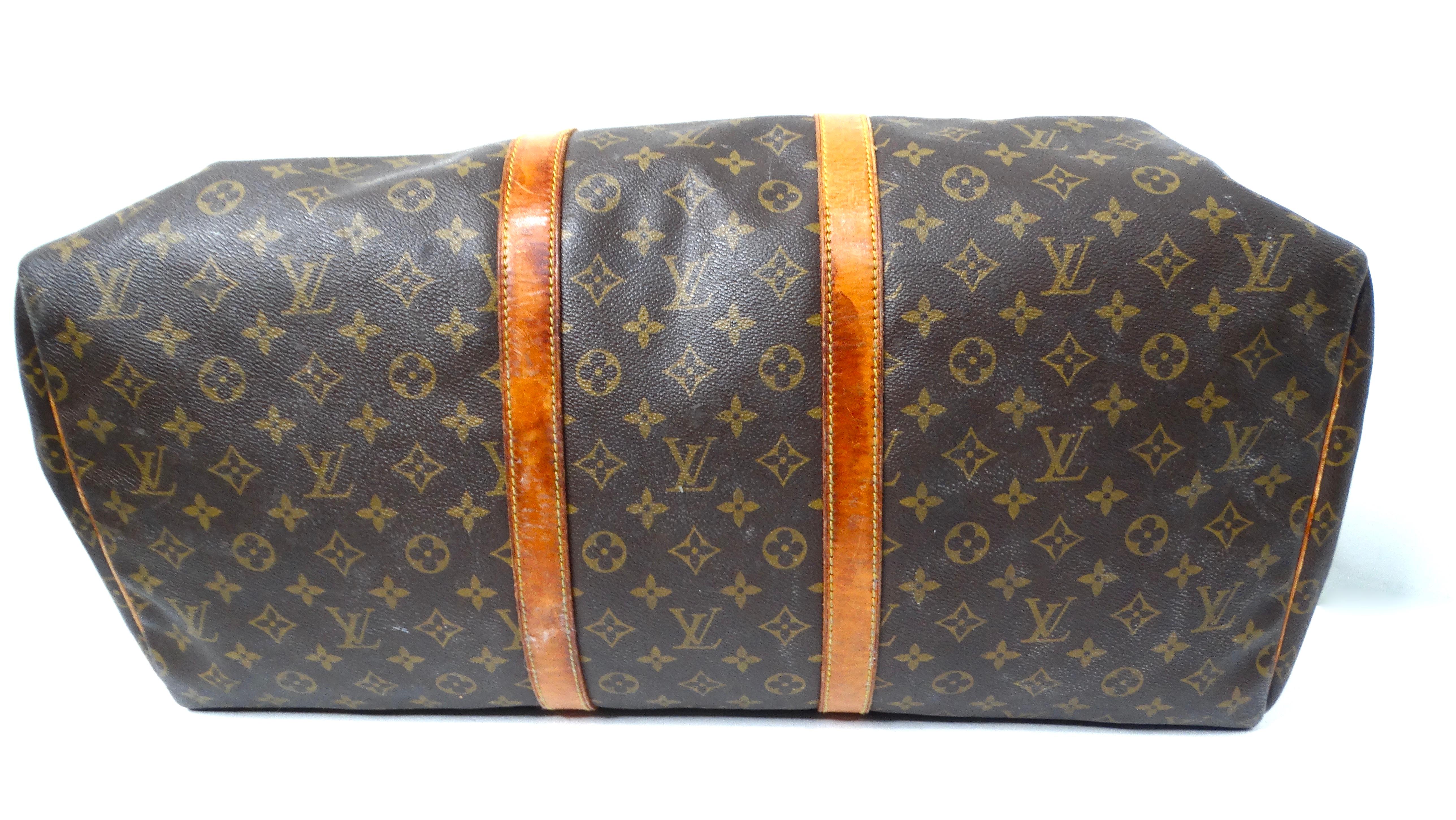 The Louis Vuitton Keepall 55 Monogram Coated Canvas Duffel Bag en venta 5