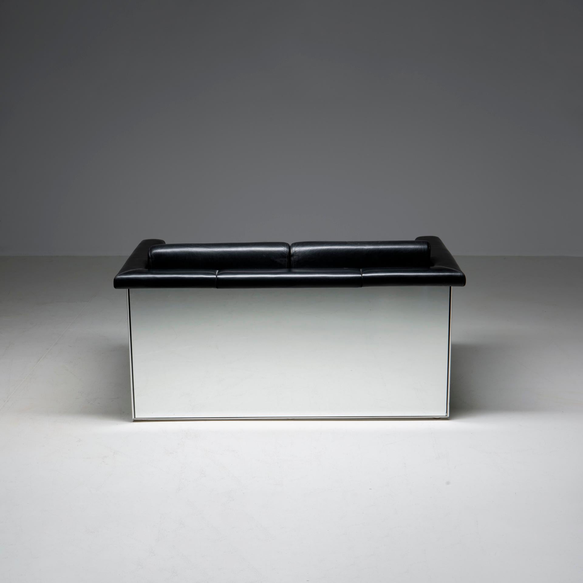 „The Lounge Seating“ – Trix und Robert Haussmann (Ende des 20. Jahrhunderts) im Angebot