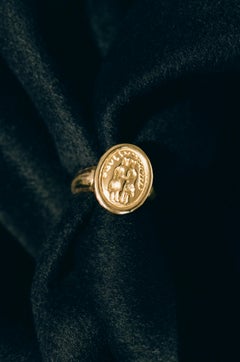 Lovers Signet, 18k Gold Intaglio Carved Ring
