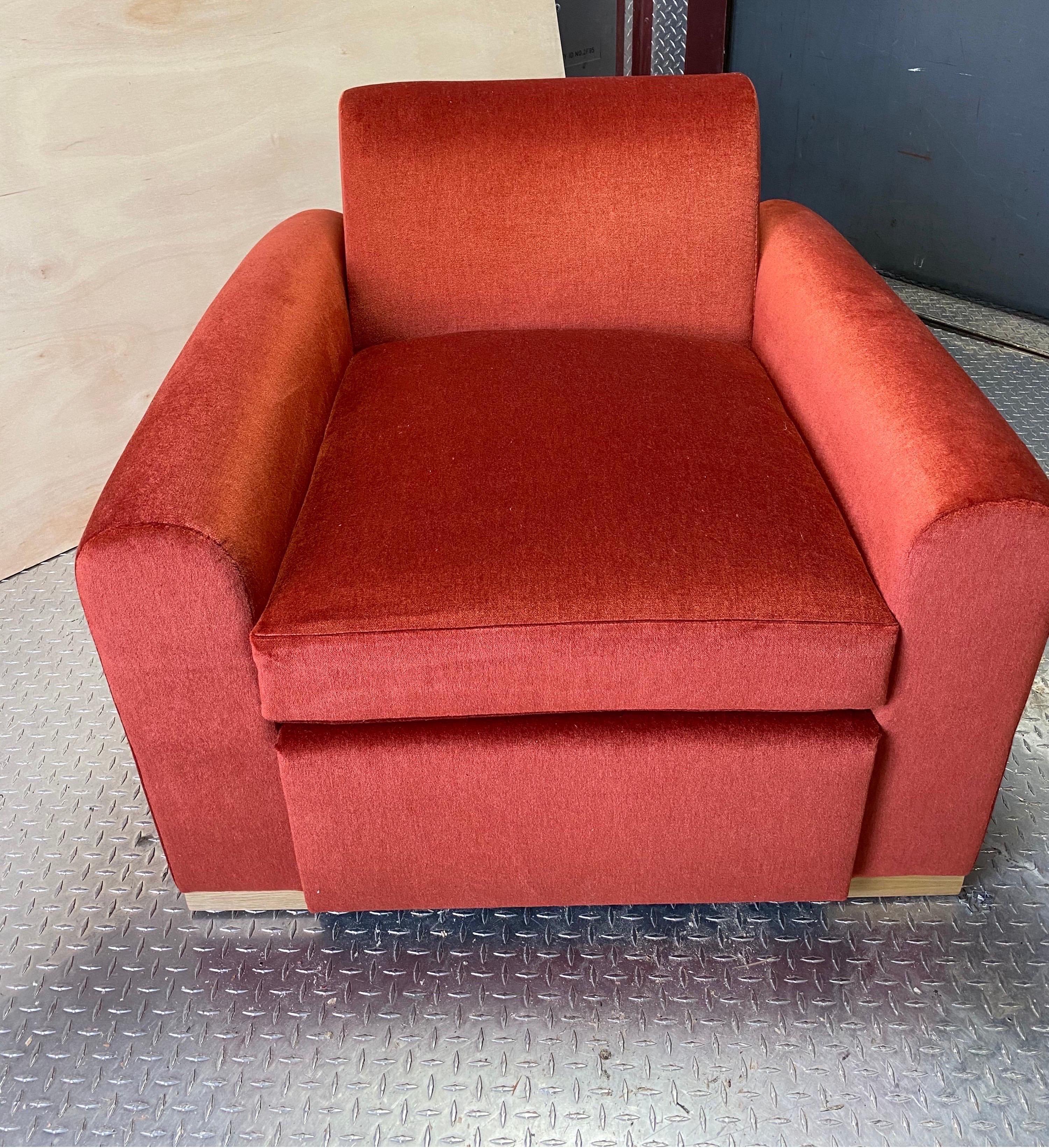 Luberon Club Chair von The Francophile Collection (amerikanisch) im Angebot
