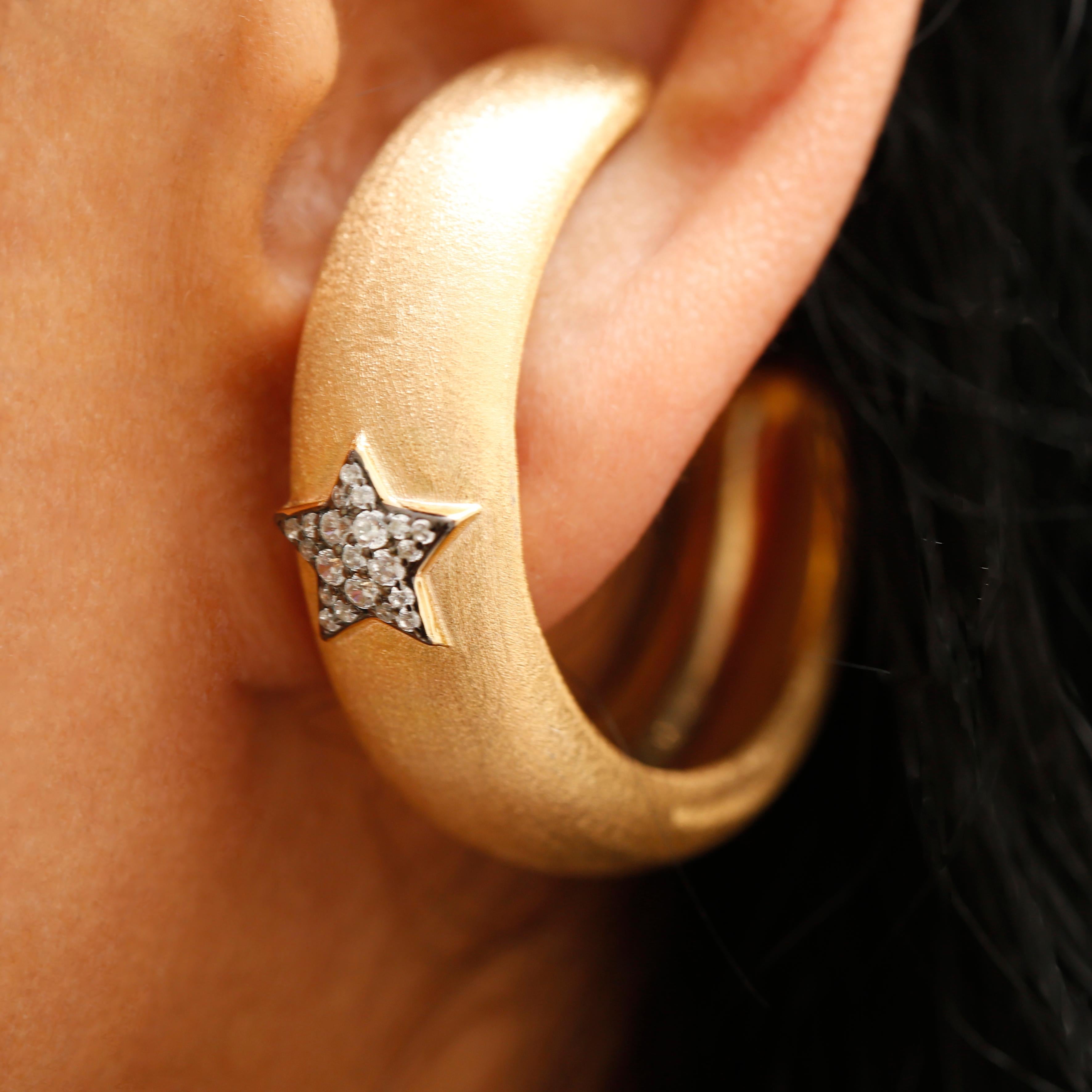 Lucky Star Cuff Earrings Vermeil Gold In New Condition For Sale In Beverly Hills, CA