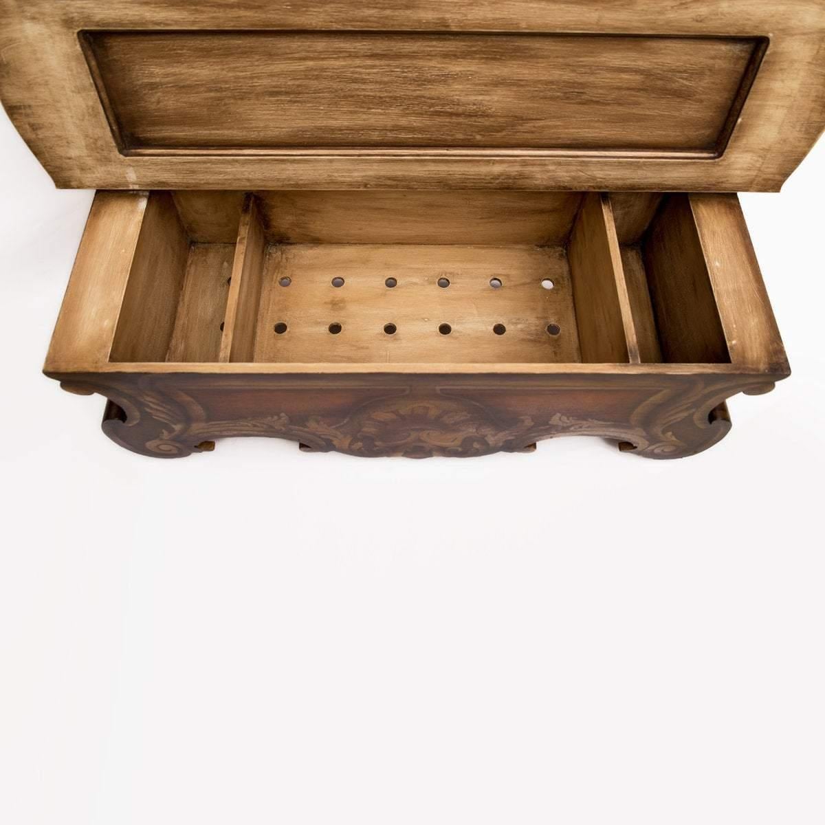 The Luigi XIV Style Italian Bench With Storage, 20th Century  For Sale 1