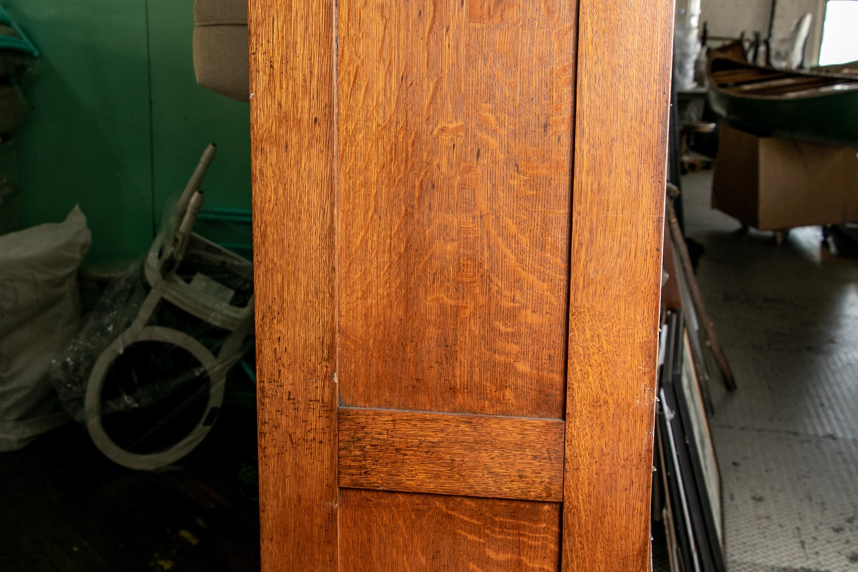 The M. Ohmer's Sons Co. [Dayton, OH] Oak Cabinet File 6
