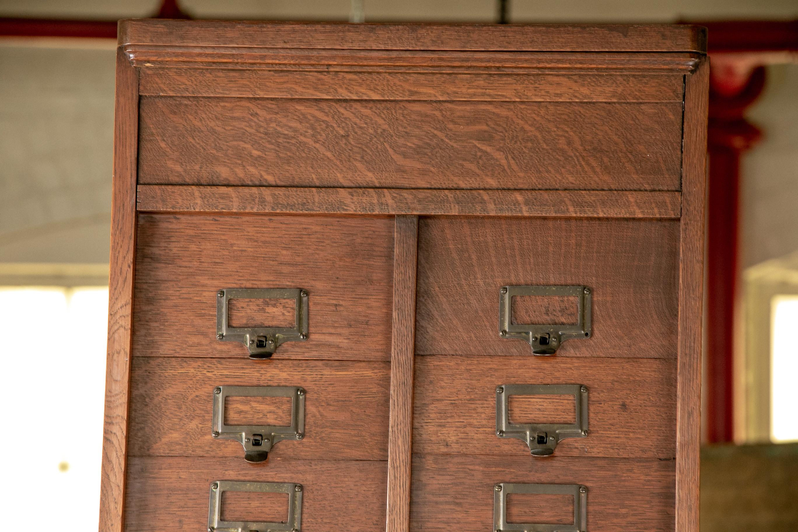 Mission The M. Ohmer's Sons Co. [Dayton, OH] Oak Cabinet File