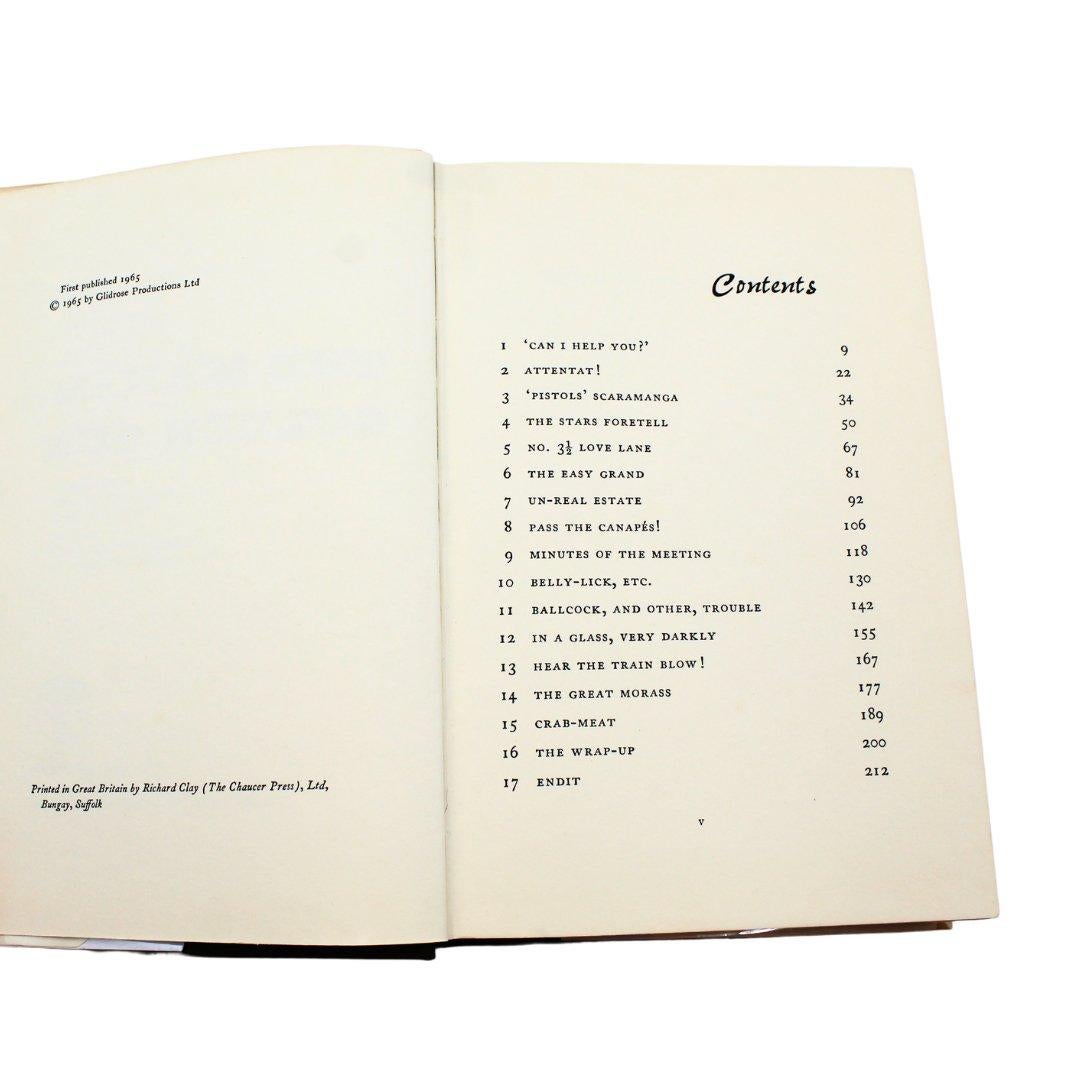 Papier The Man With the Golden Gun de Ian Fleming, première édition, dans son DJ original, 1965 en vente