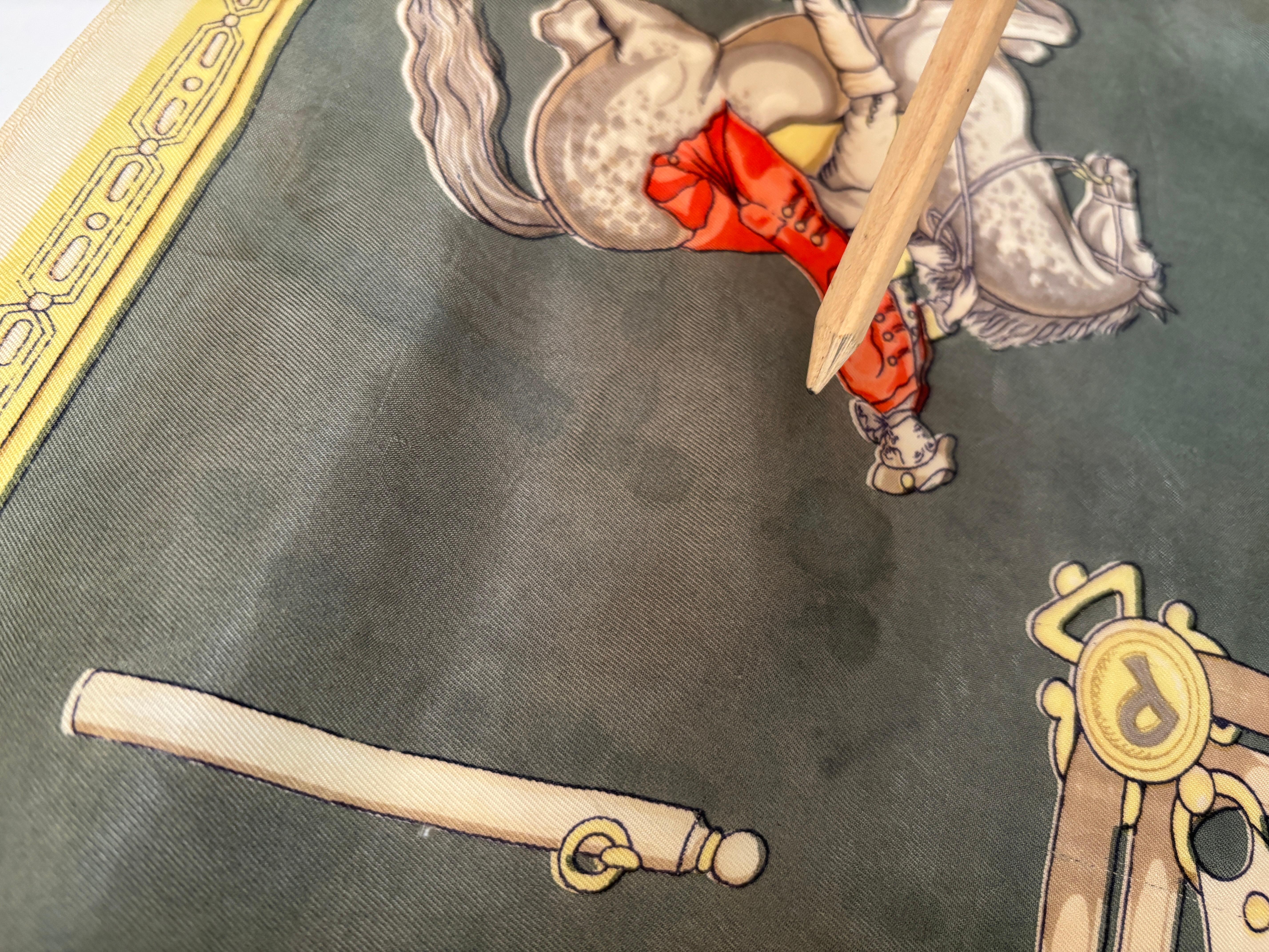 The Maneige Royal by Antoine de Pluvinel Silk Scarf For Sale 8