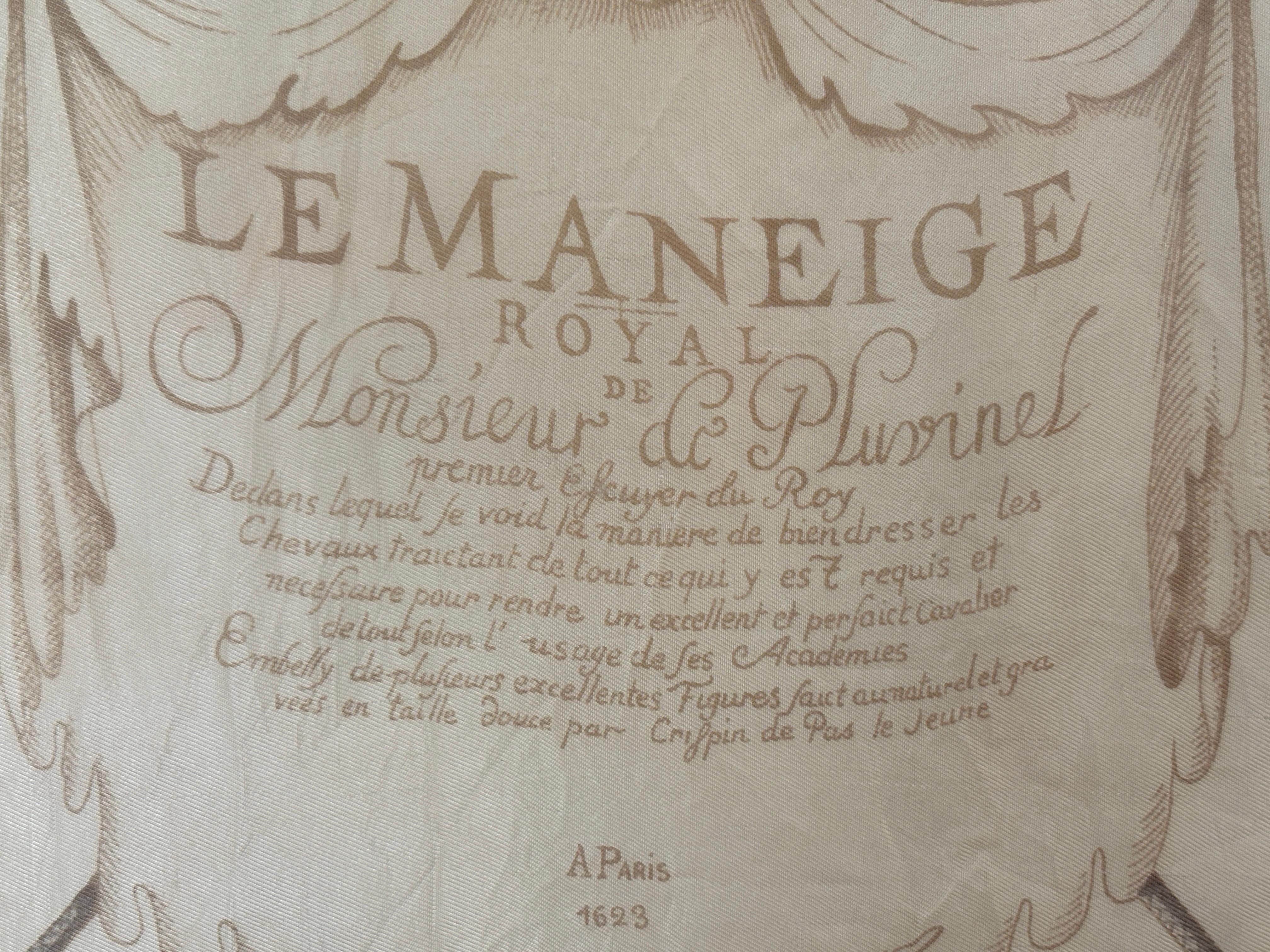 The Maneige Royal, or L’Instruction du Roy, by Antoine de Pluvinel, here painted on a silk scarf.
Great to use framed as it is an old textile from the 1940s.
In the middle with the Manuscript in French text of the Royal instruction and around Men on