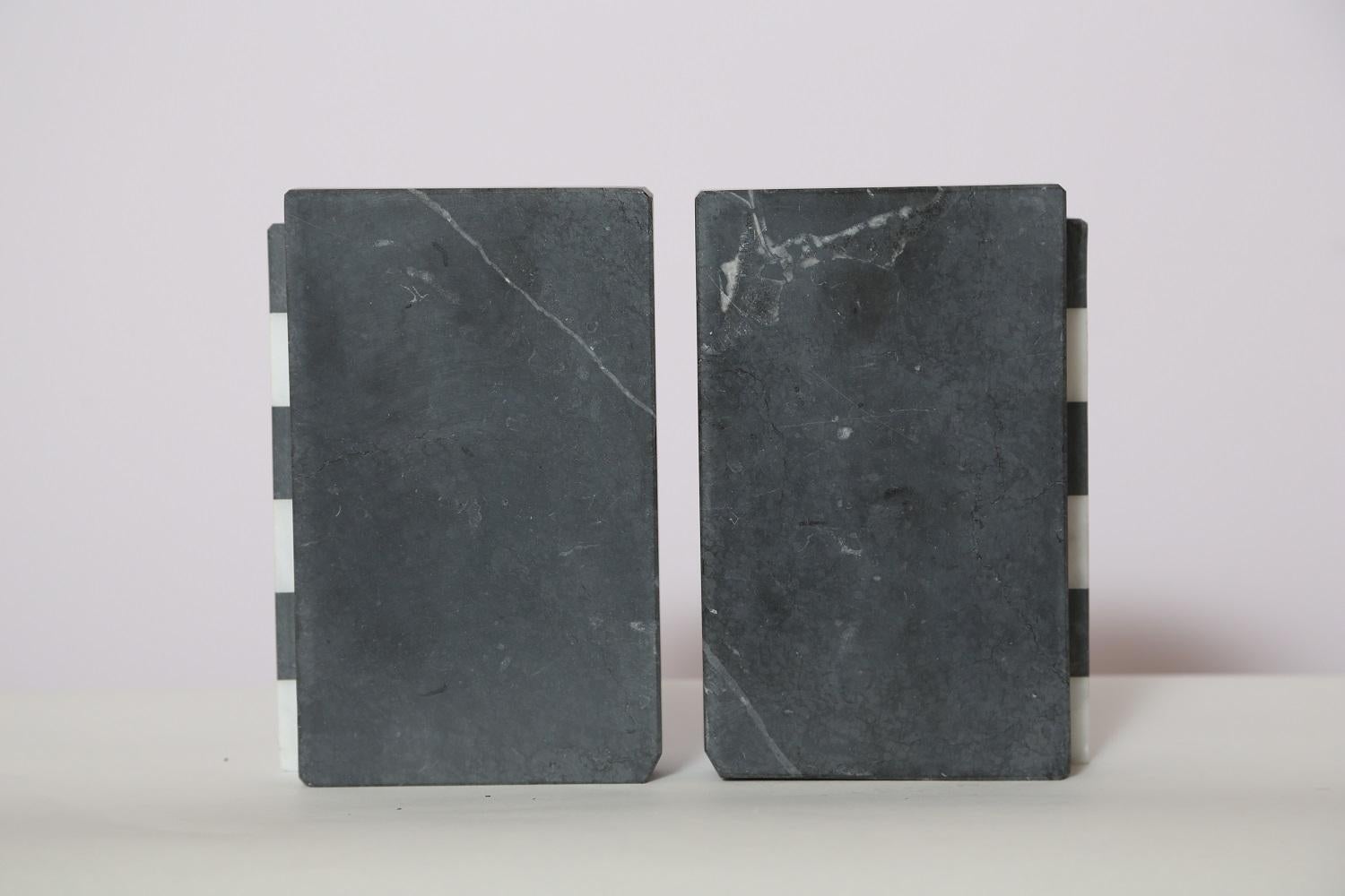 The Marble House Bookends in Black and White Carrara, Handmade in Italy 1