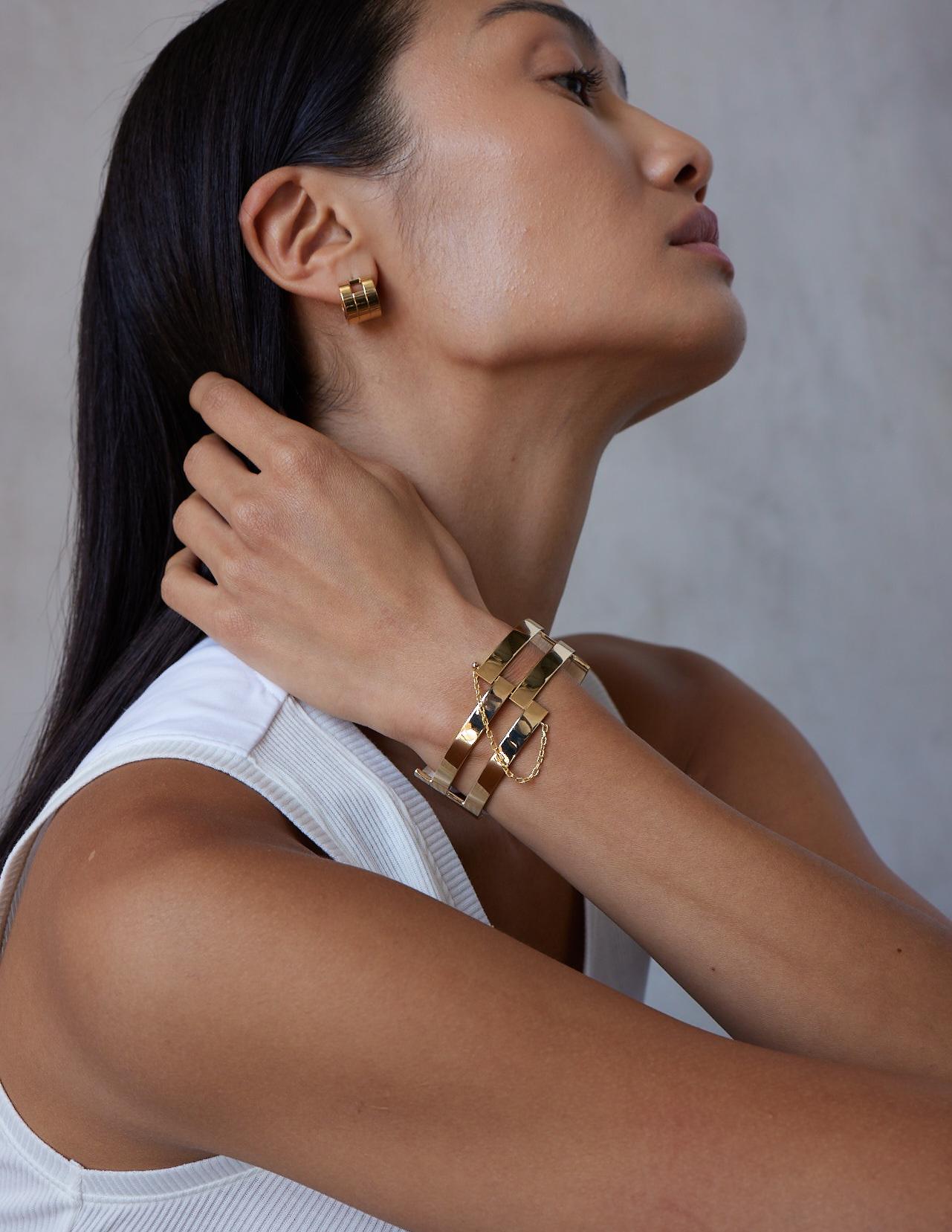 18k Solid Yellow Gold Chunky Hoop Earrings 2