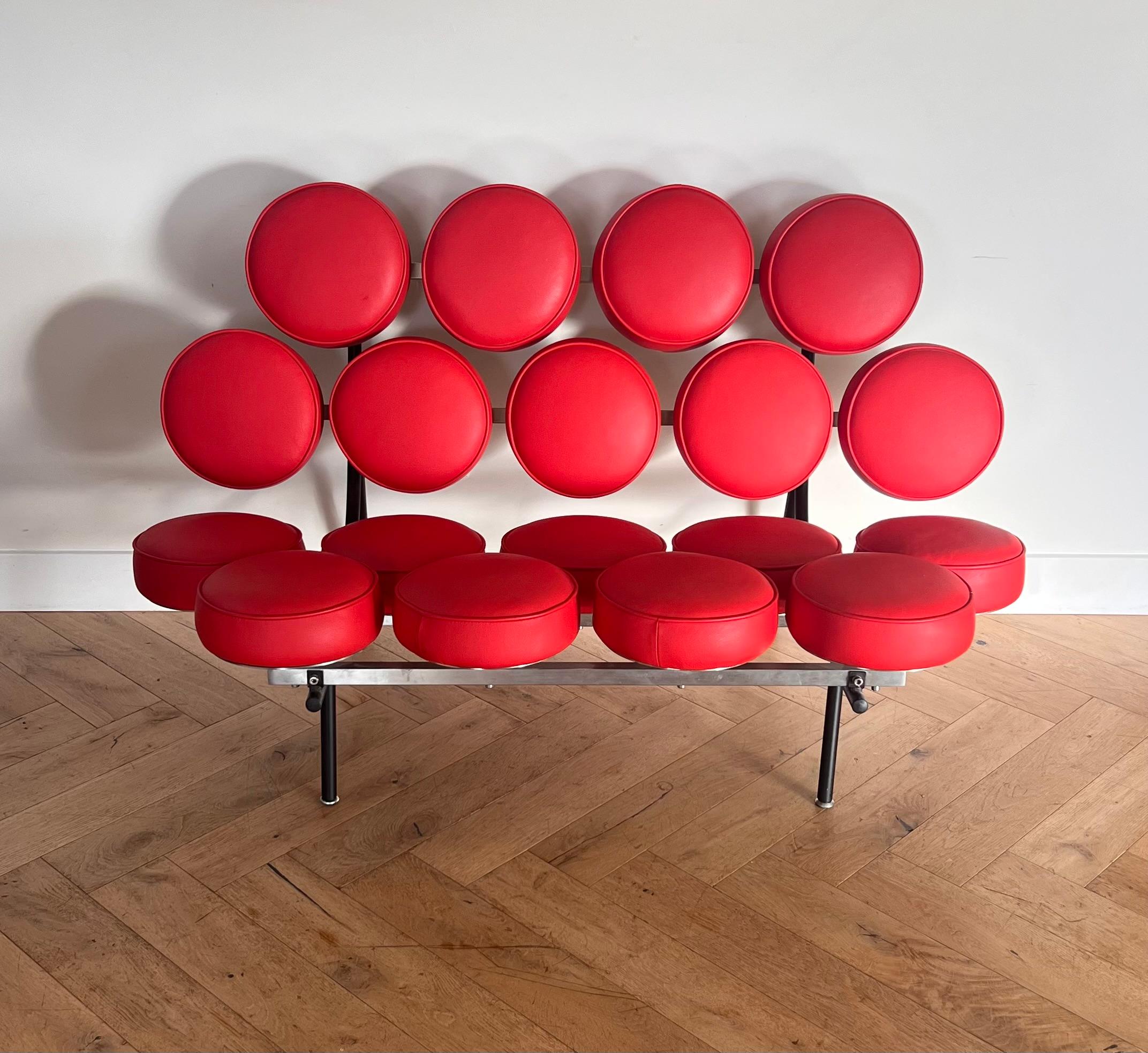The Marshmallow sofa by George Nelson for Herman Miller, reproduction 20th c. 11
