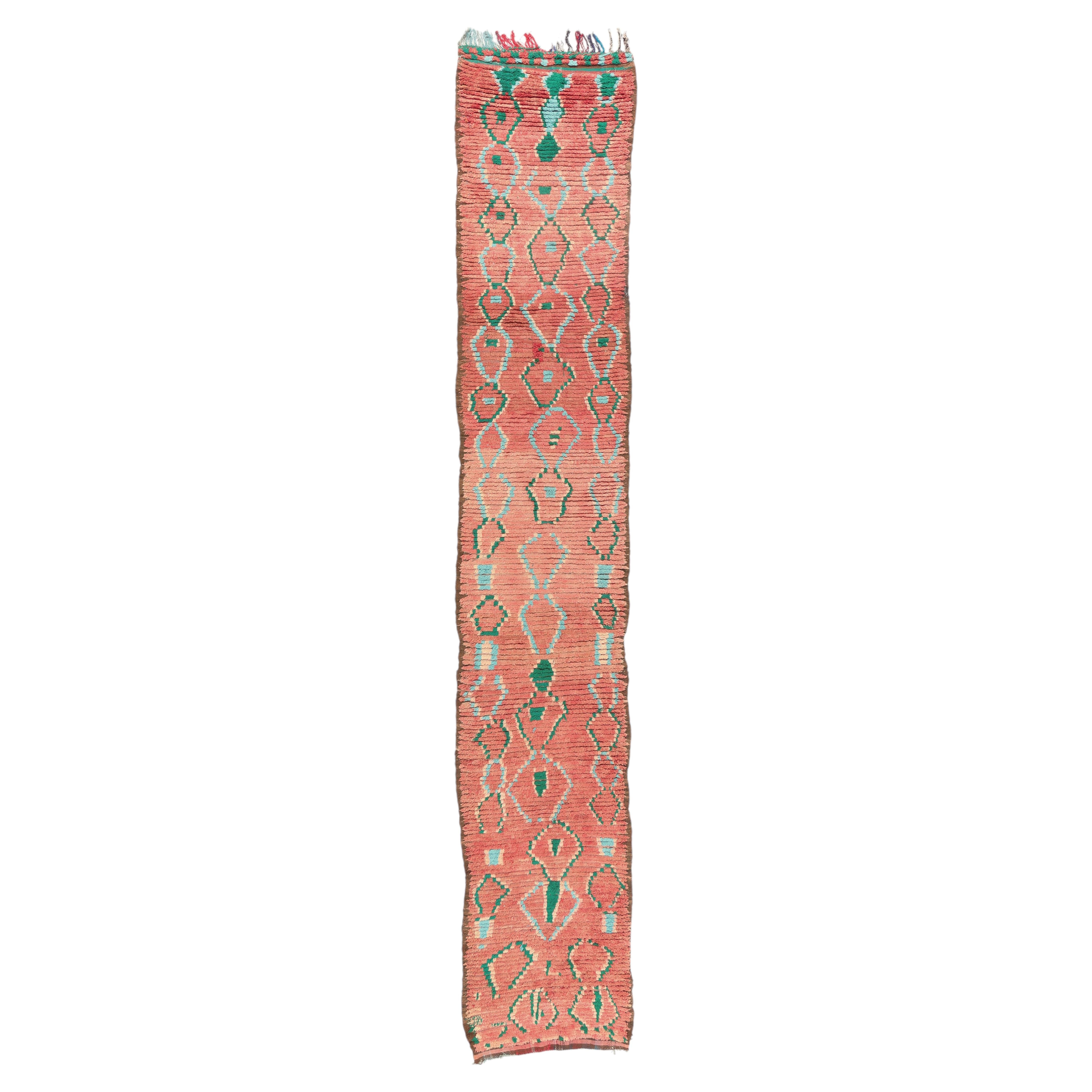 The Matriarch's Legacy: A Vintage Boujad Moroccan Masterpiece of Continuity For Sale