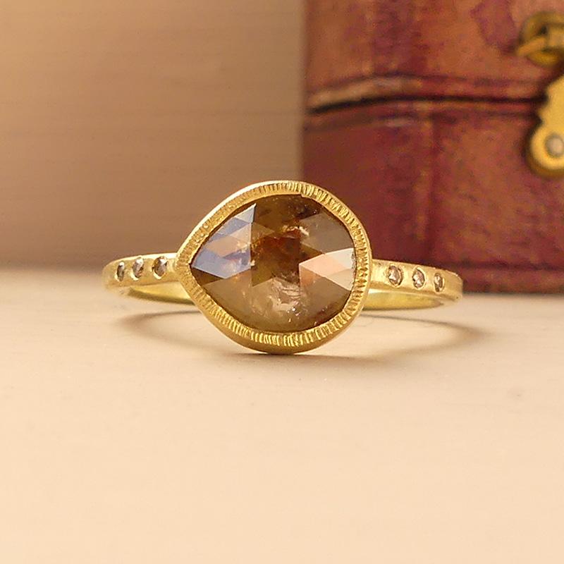 Rose Cut The Maya Ethical Engagement Ring 18ct Fairmined Gold and a Rose-Cut Pear Diamond For Sale