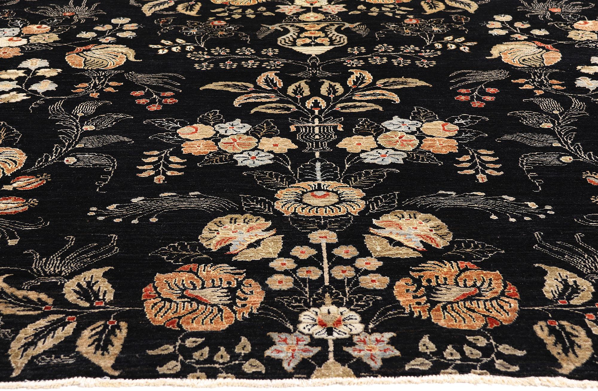 Der Mitternachtsgarten: Ein pakistanisches Vintage-Tabriz-Meisterwerk in Noir-Eleganz im Zustand „Gut“ im Angebot in Dallas, TX