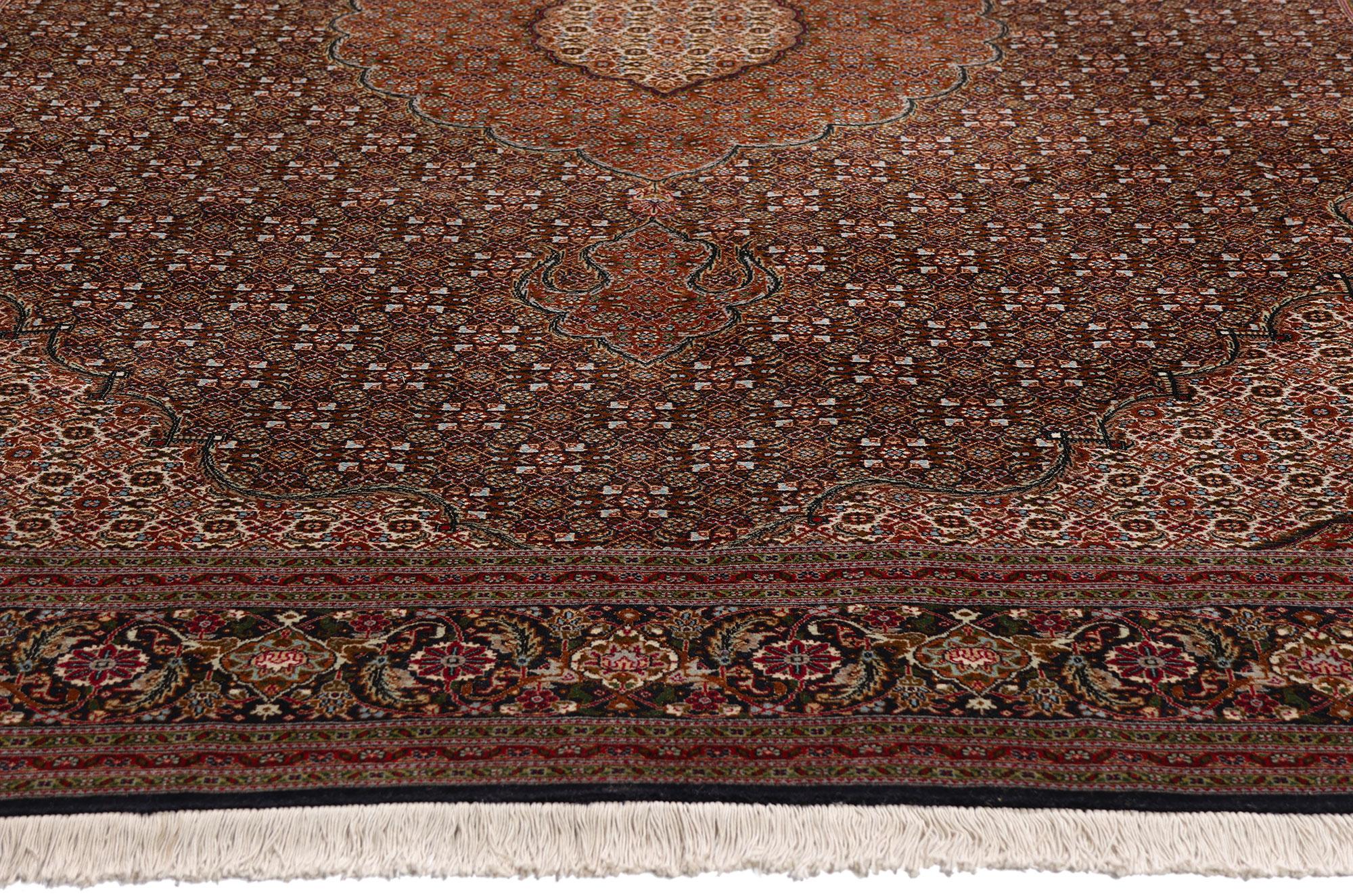 Der Mitternachtsgarten: Ein Vintage Persian Mahi Tabriz Meisterwerk (Persisch) im Angebot