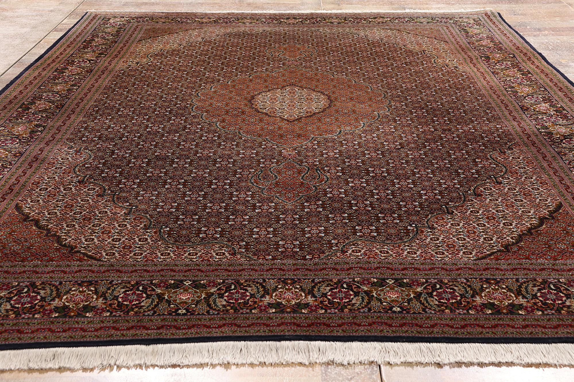 Der Mitternachtsgarten: Ein Vintage Persian Mahi Tabriz Meisterwerk im Angebot 2