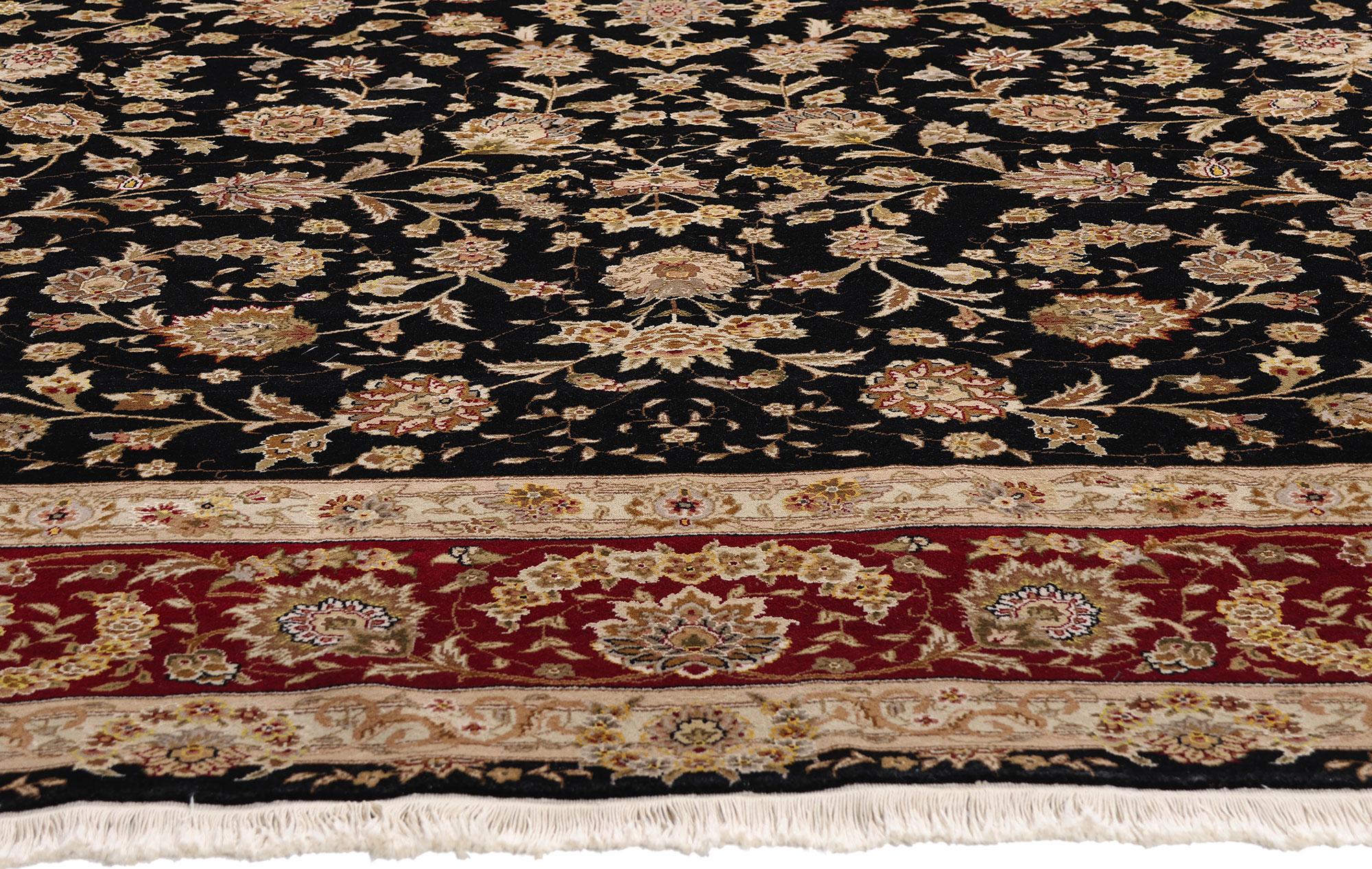 Lana Il giardino di mezzanotte: Tappeto cinese Tabriz d'epoca di grandeur floreale persiana in vendita