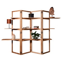 Modernes Holzregal im Akkordeonstil von VulpeConcept
