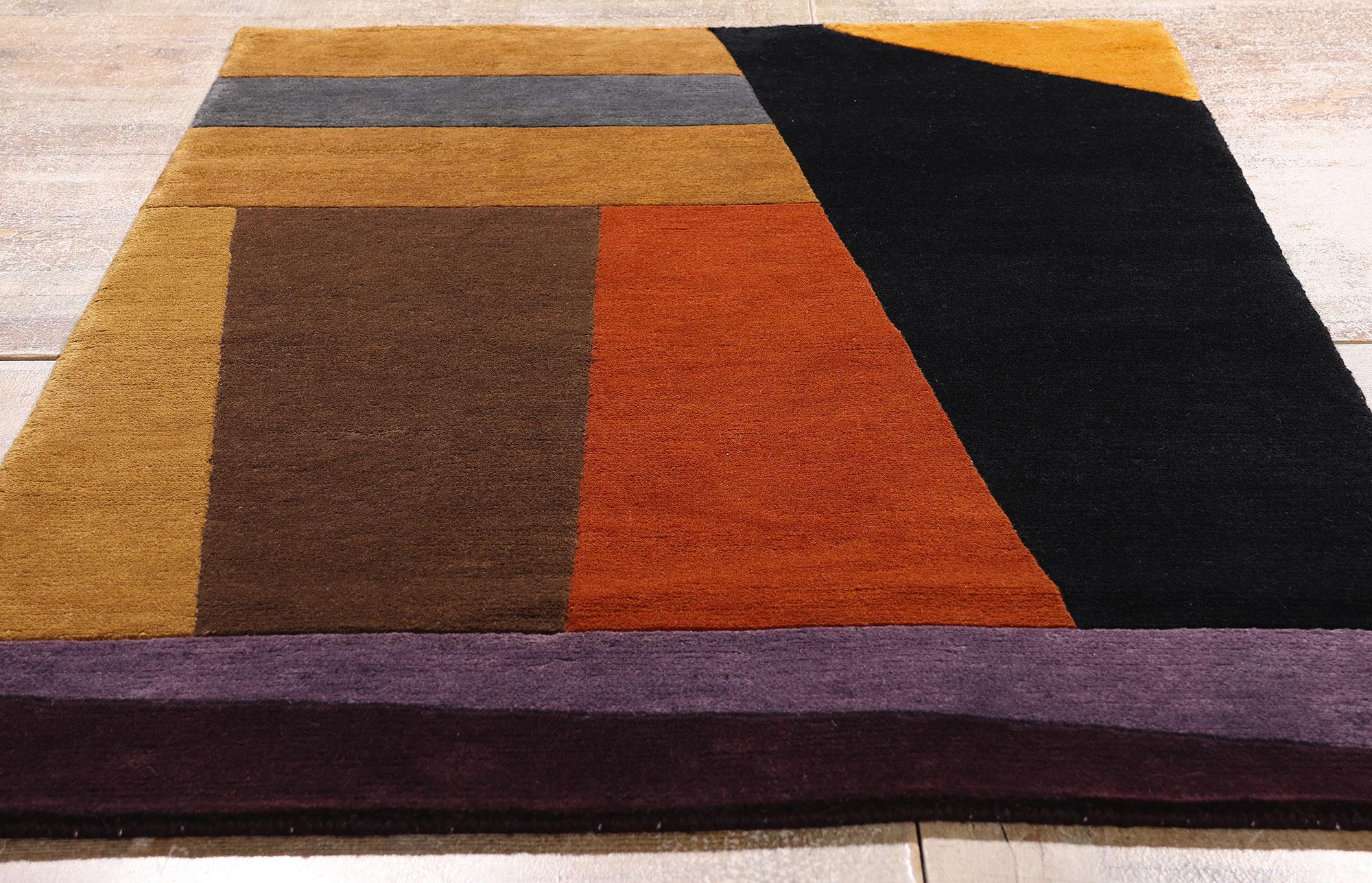 Der Horizont der Moderne: Vintage Tibetan Bauhaus Rug of Architectural Abstraction (20. Jahrhundert) im Angebot
