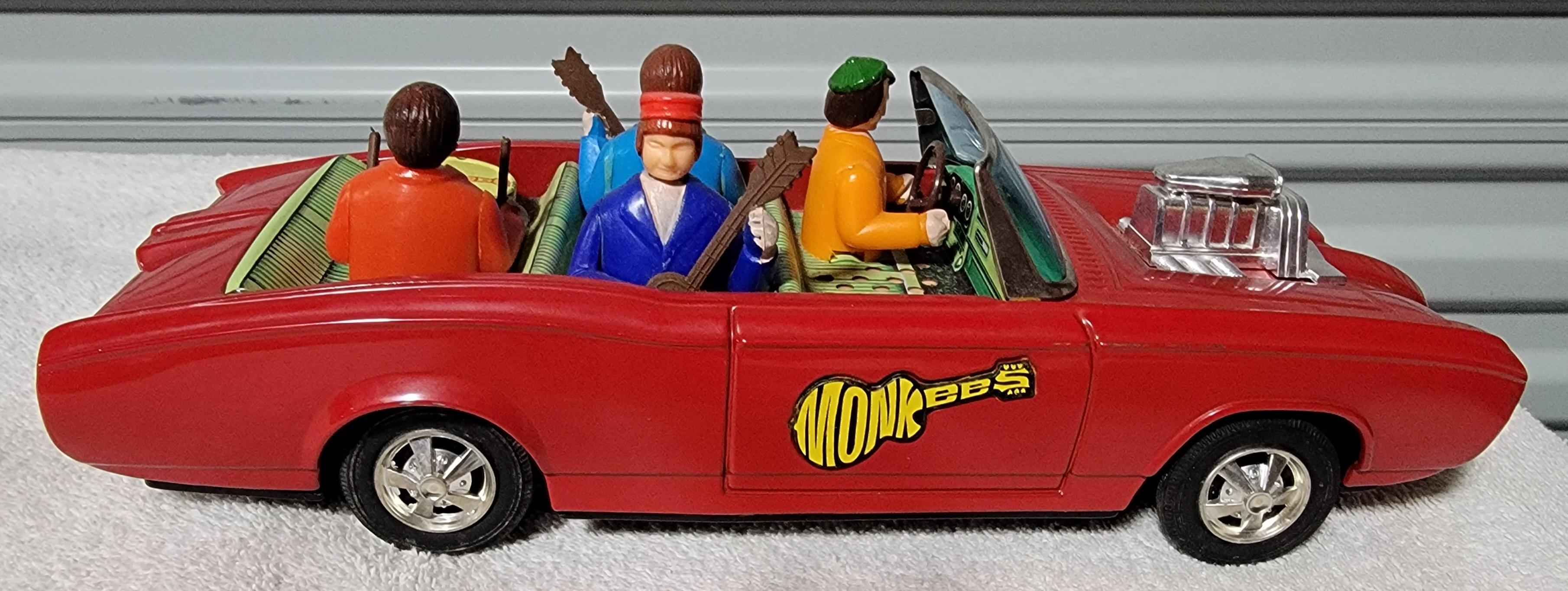 Monkeys Monkee-Mobile Toy Car 6
