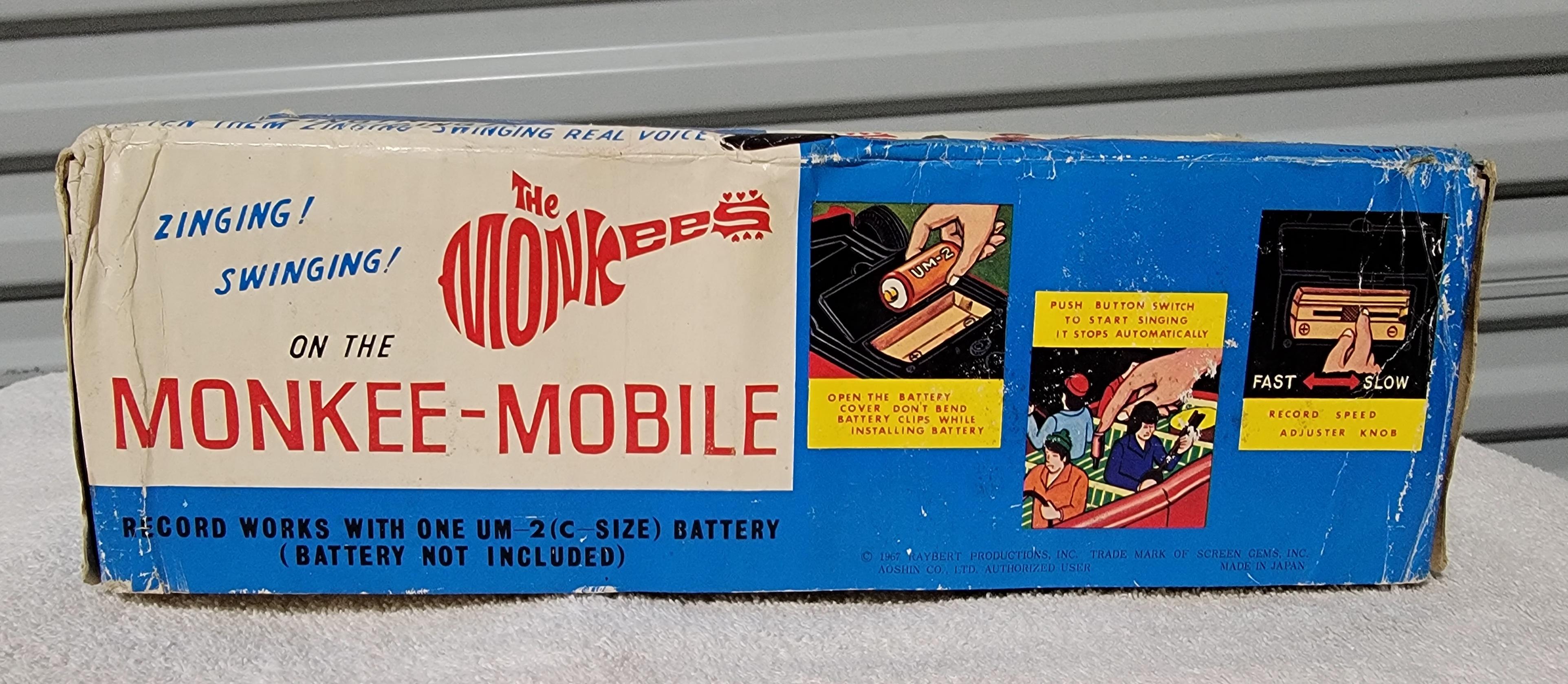 Monkeys Monkee-Mobile Toy Car 8