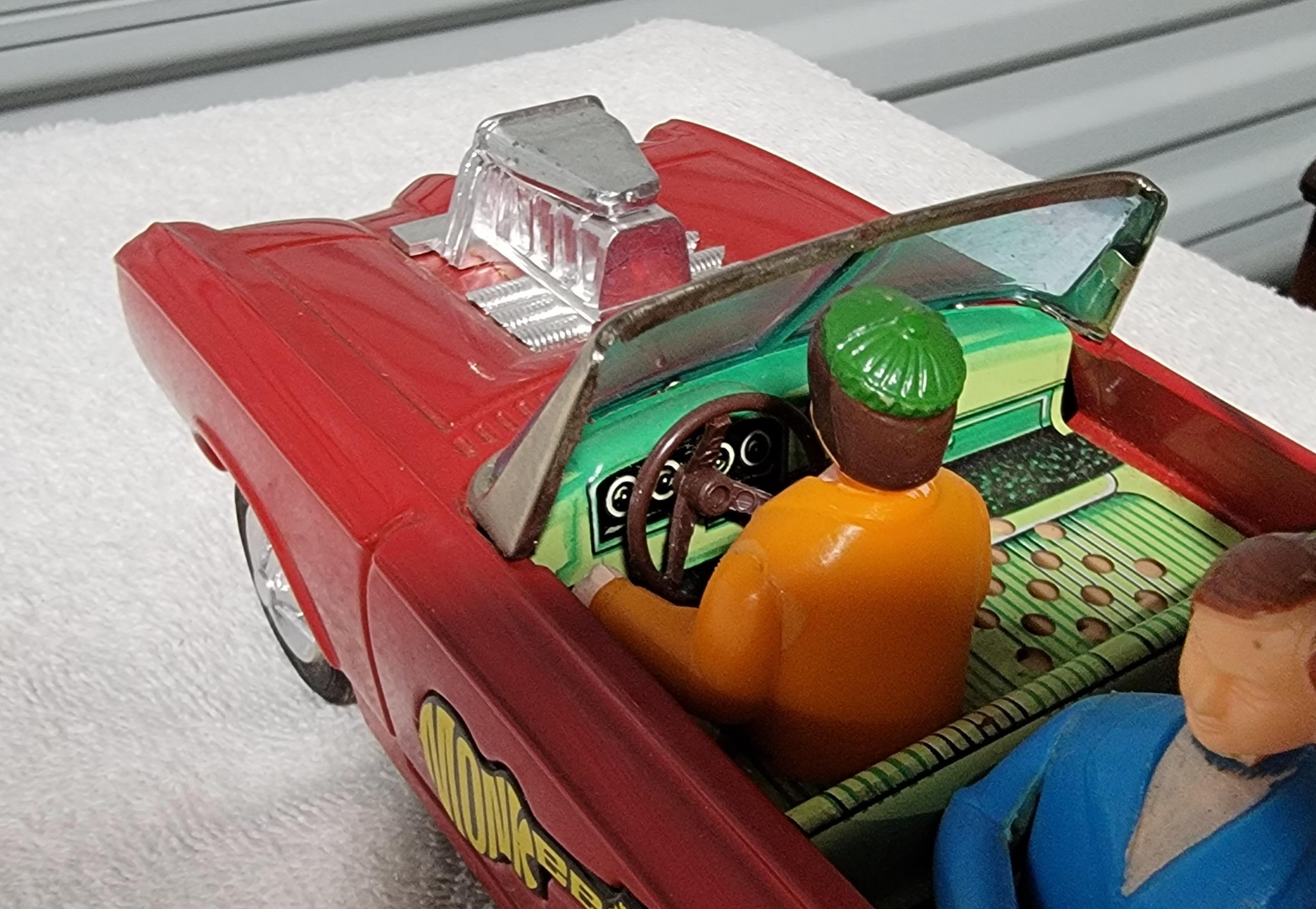 Metal Monkeys Monkee-Mobile Toy Car