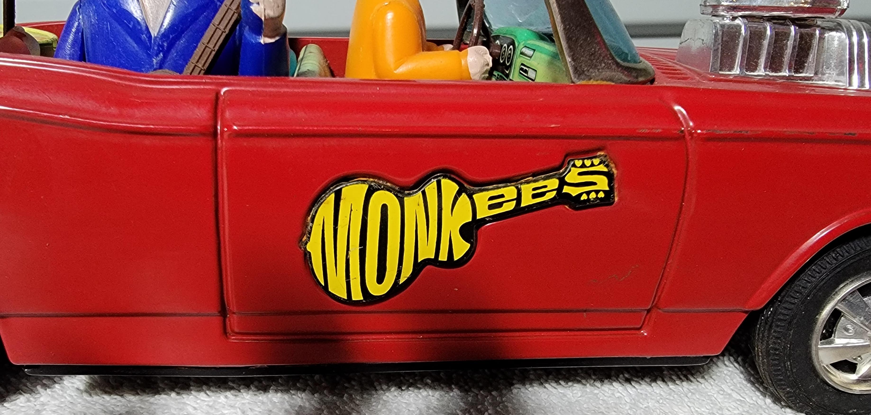 Monkeys Monkee-Mobile Toy Car 1