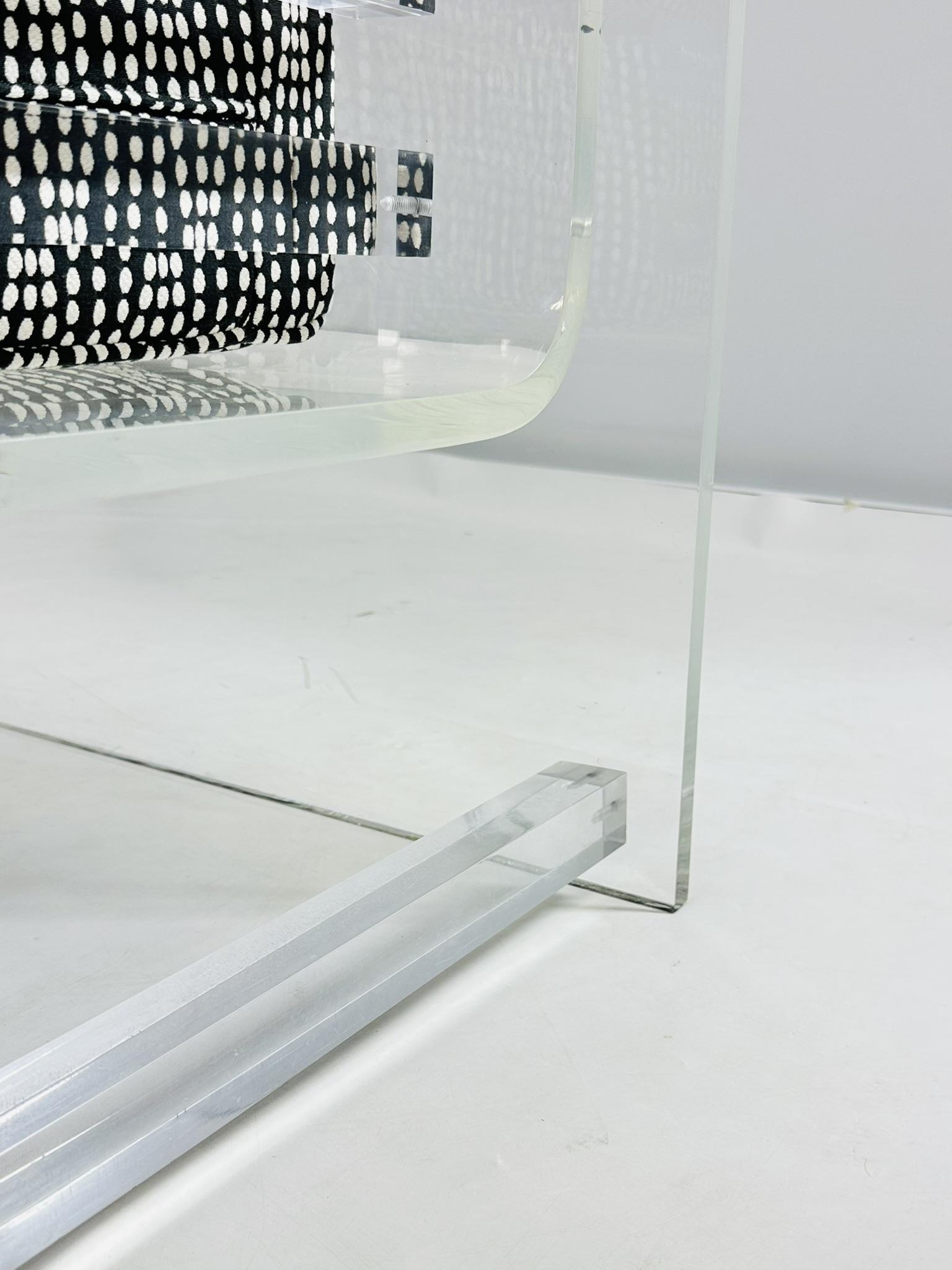 Silla de salón de Lucite 