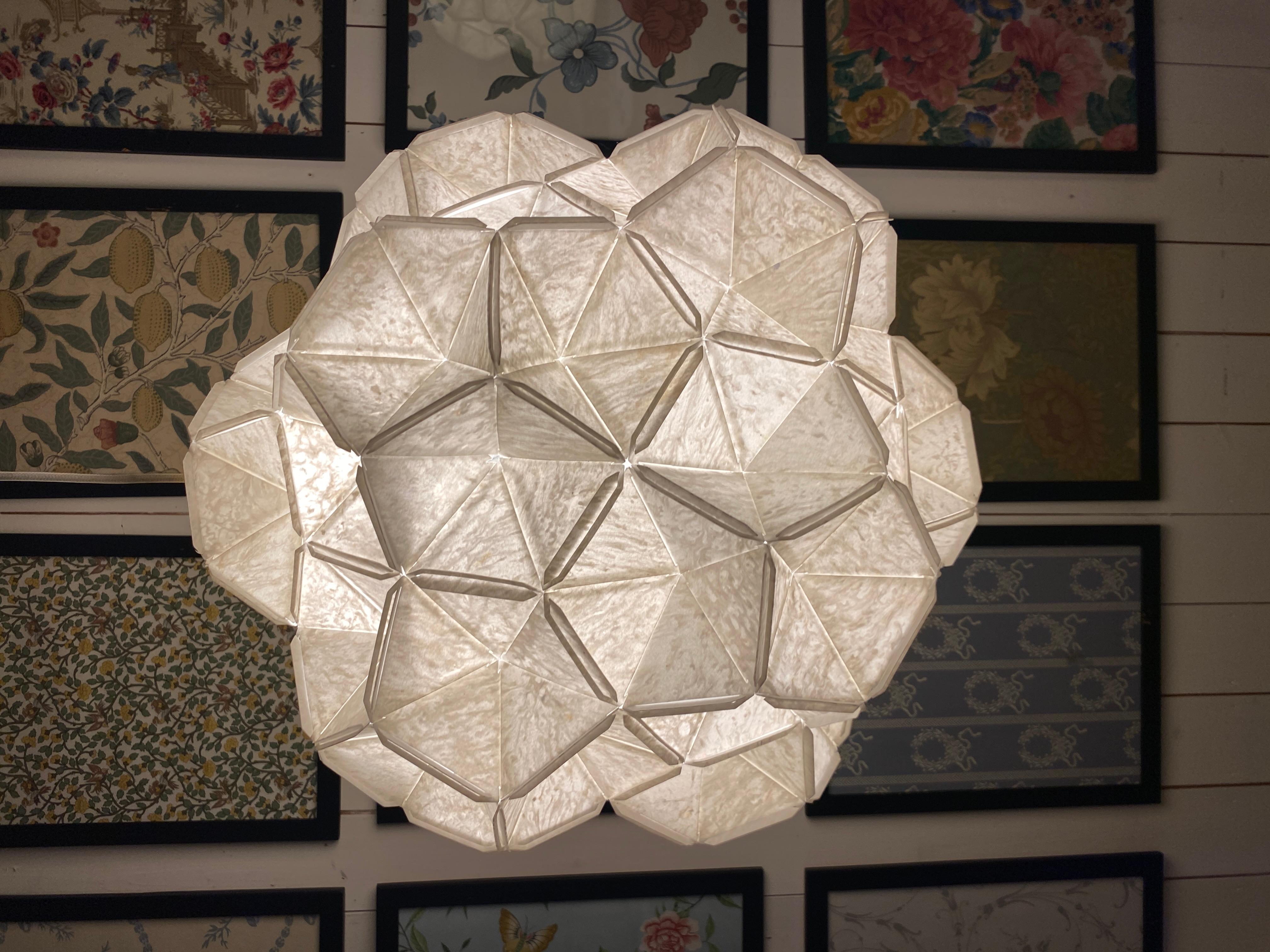 Moderno Moona, scultura luminosa in carta artigianale di Jakob Uhlin per By Republiken in vendita