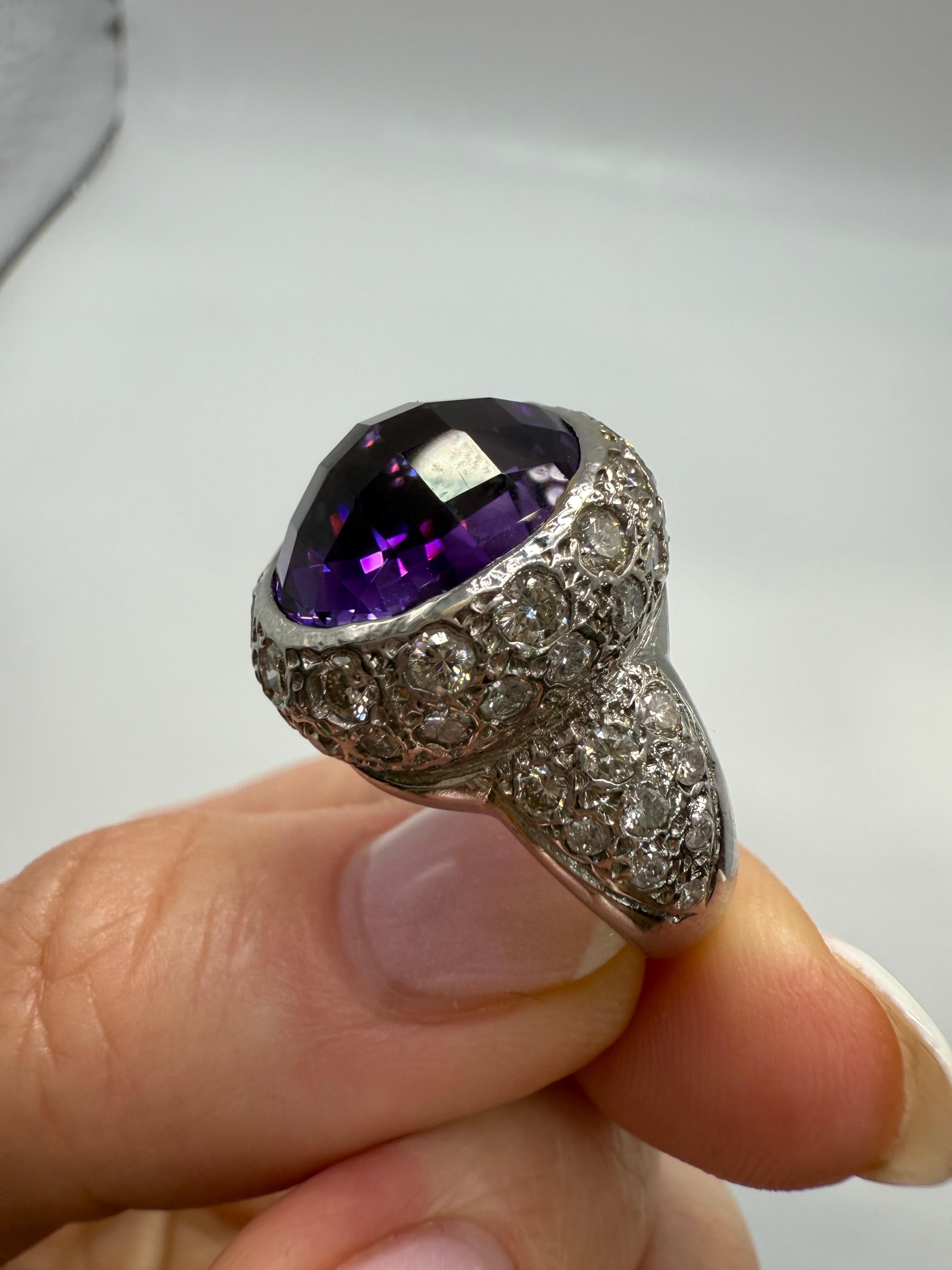 Il più bel anello con ametista e diamante in oro 18KT in vendita 1