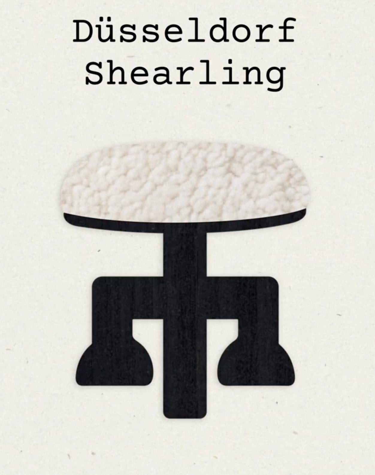 The Muffin Man- Floriana Shearling For Sale 10