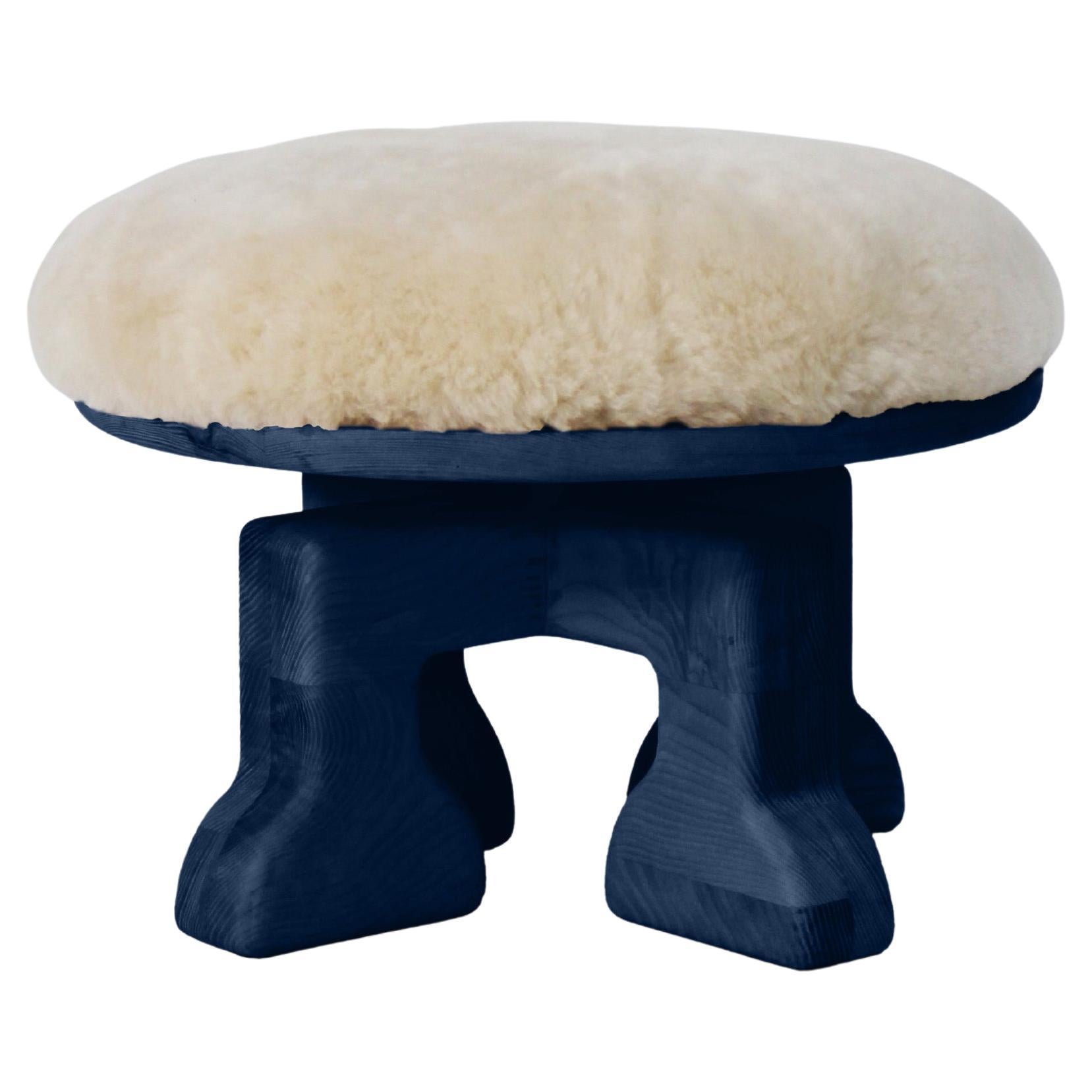 The Muffin Man (Short) in Navy