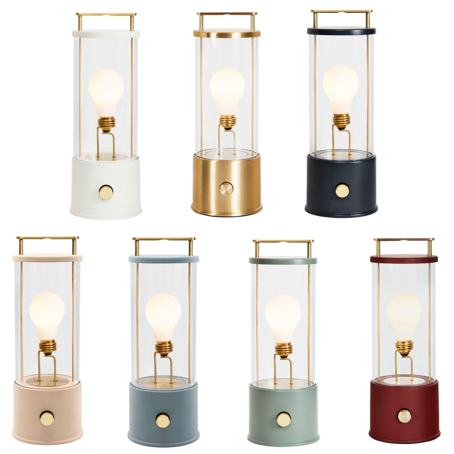 Mid-Century moderno Lampada portatile 'The Muse' in rosa gesso di Farrow & Ball per Tala in vendita