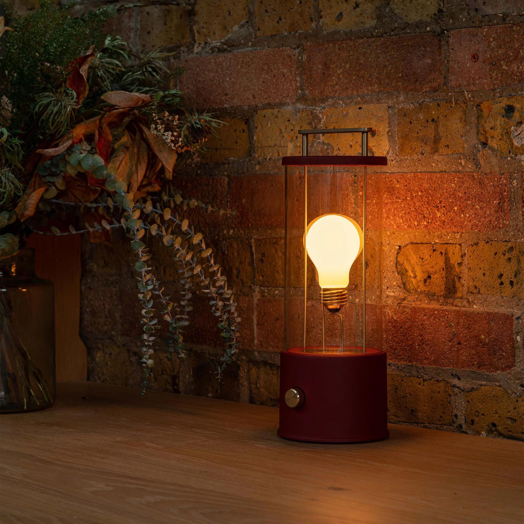 Porzellanlampe „The Muse“ in Selvedge-Blau von Farrow & Ball für Tala (Metall) im Angebot